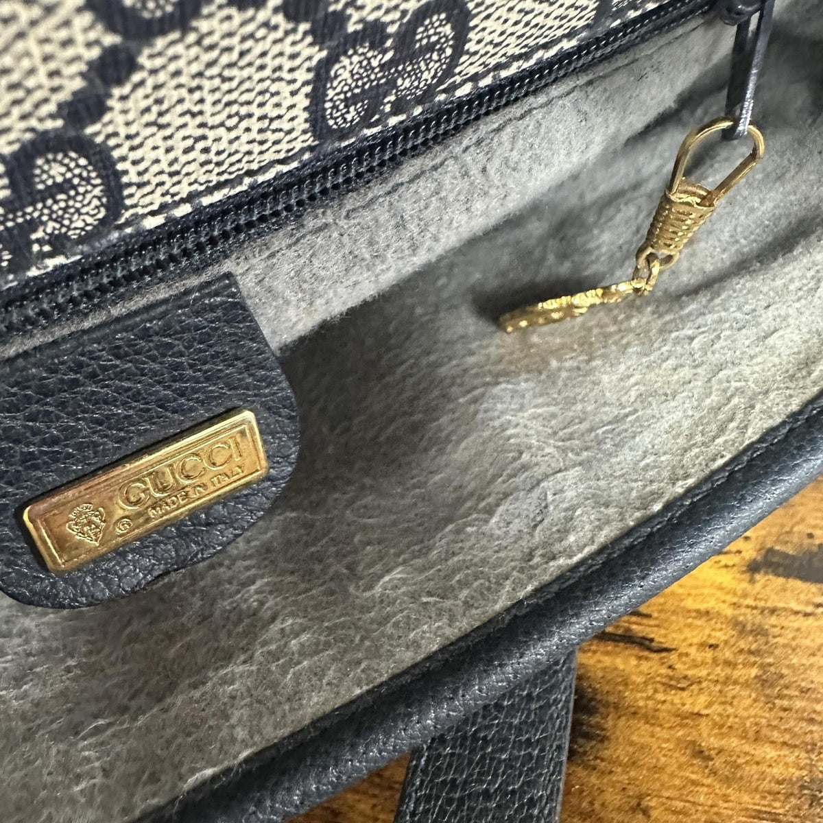 Gucci GG Monogram Vintage Crossbody Bag Medium Beige Blue Canvas Italy