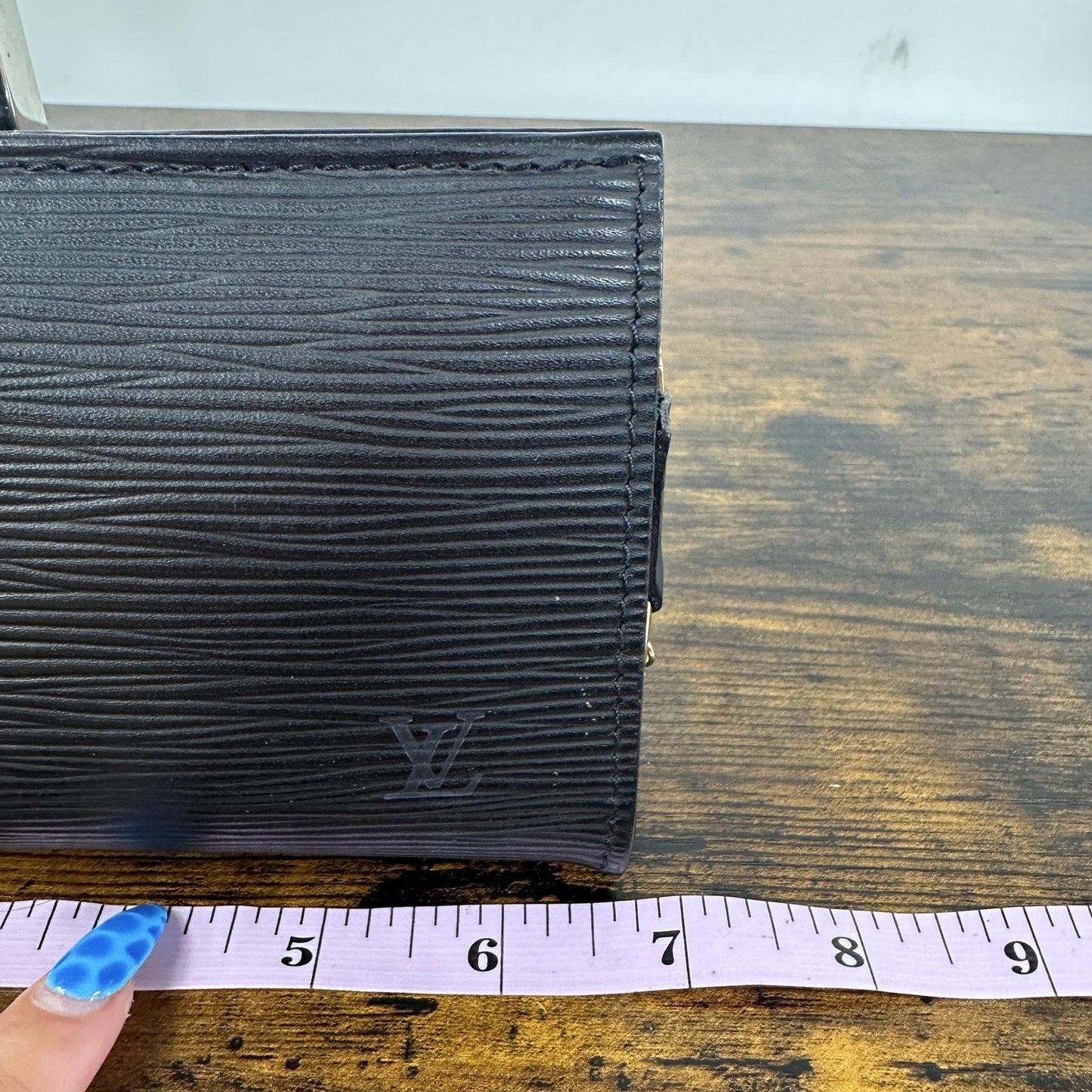 Louis Vuitton Epi Accessories Pochette Bag Vintage Mini Black Leather Wristlet
