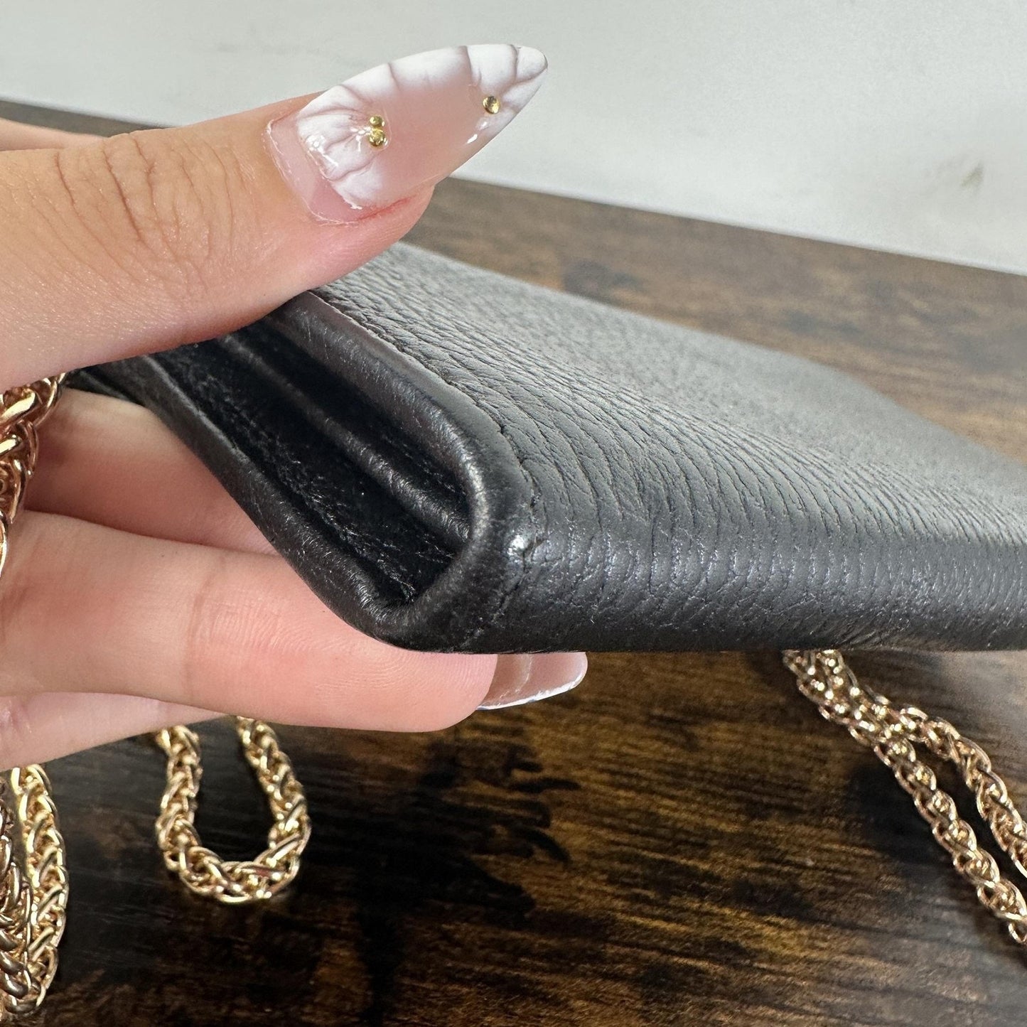 Gucci Interlocking G Wallet Crossbody Womens Small Black Leather Chain Strap