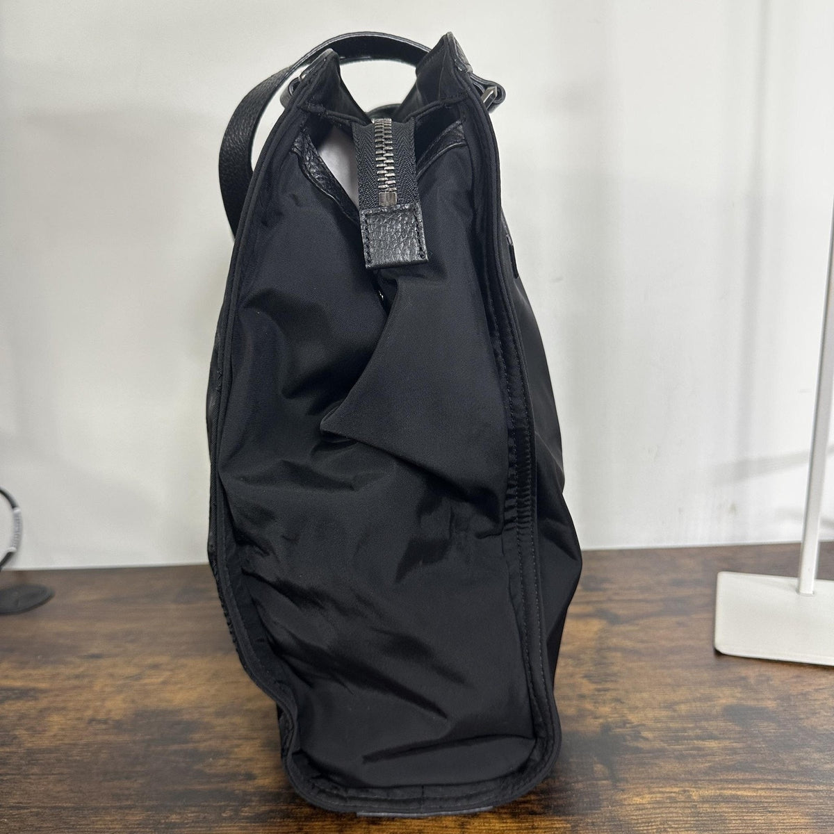 Burberry Tote Bag Womens Large Black Nylon Leather Logo Shoulder Zip Top Handle