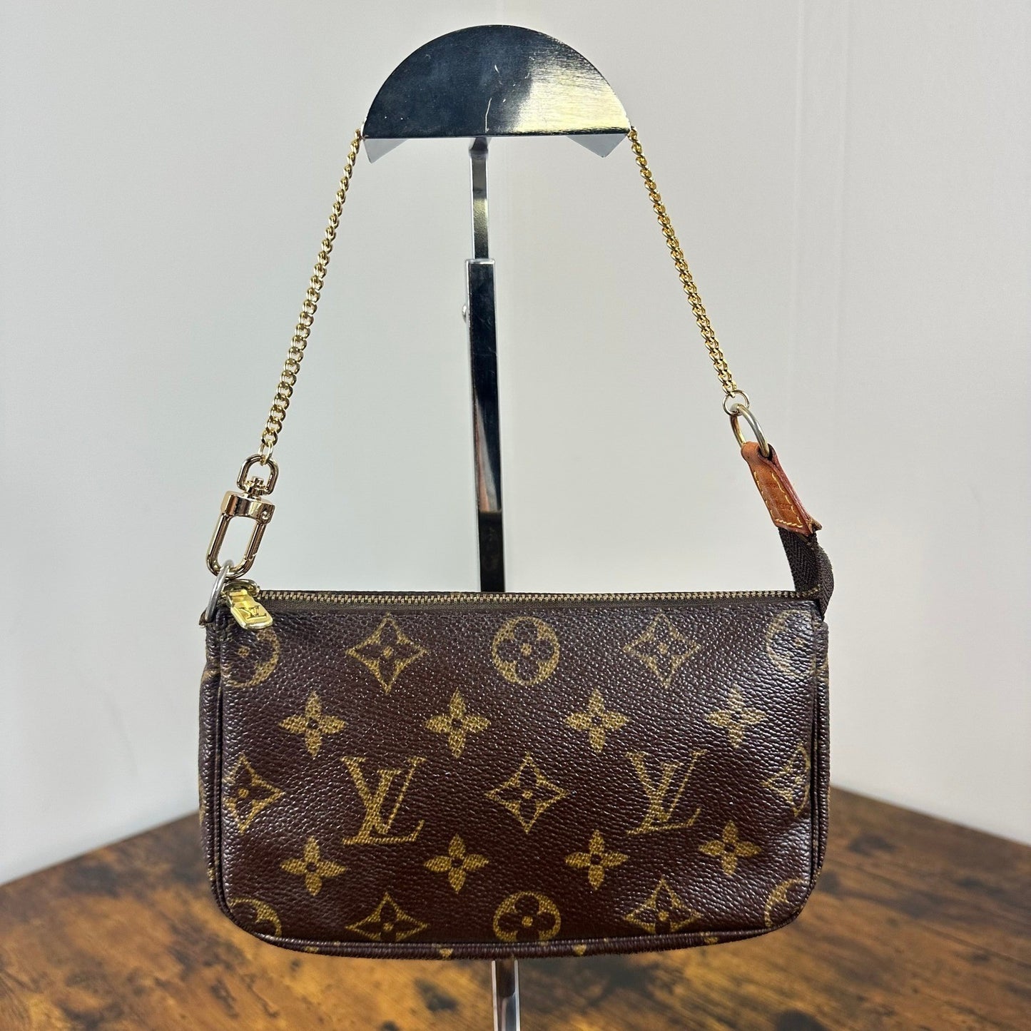 Louis Vuitton Monogram Canvas Pochette Mini Bag Vintage Authentic