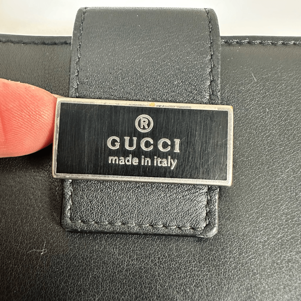 Gucci Trademark Plate Black Leather Compact Wallet