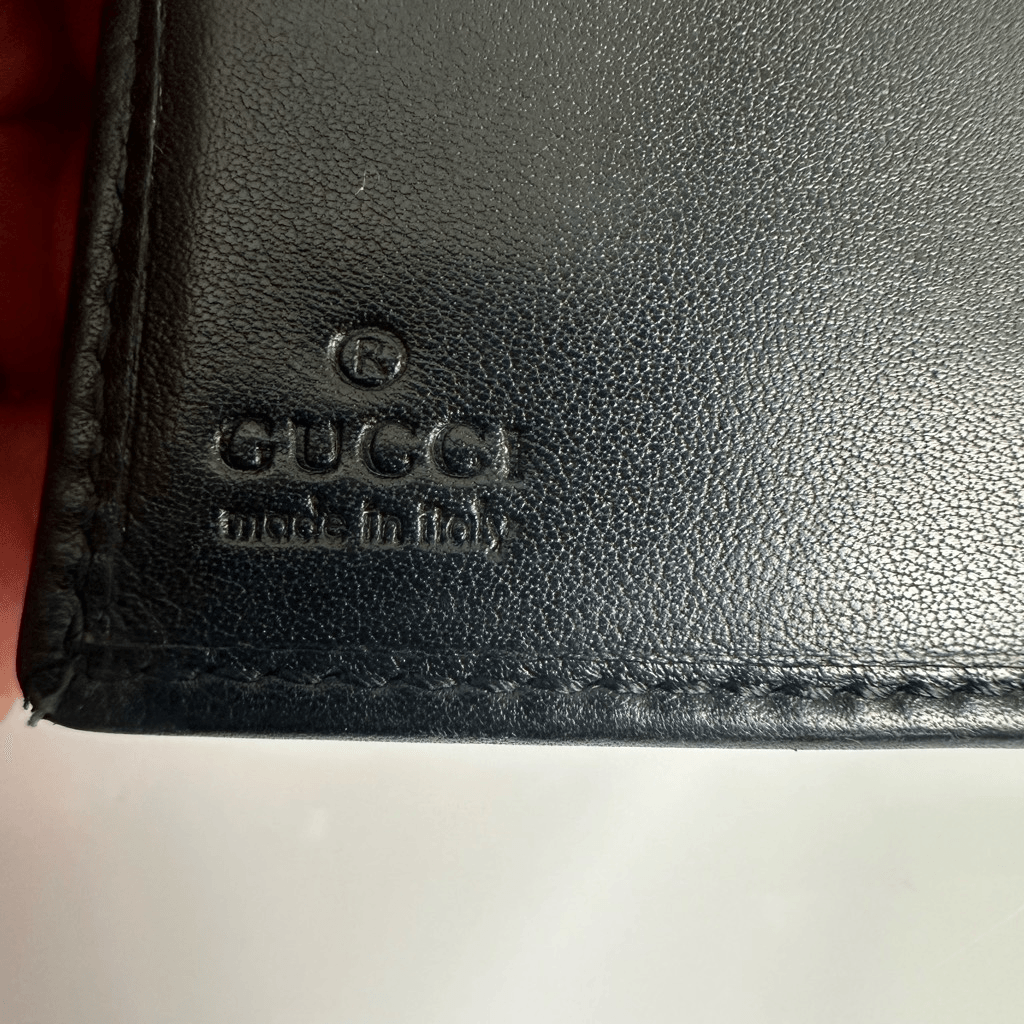Gucci Trademark Plate Black Leather Compact Wallet