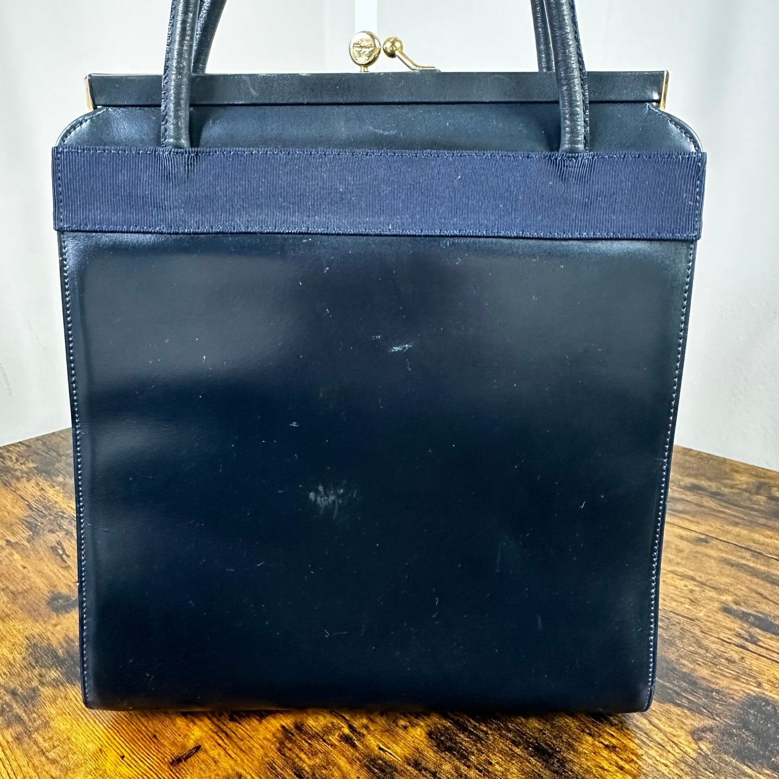 Salvatore Ferragamo Vara Vintage Shoulder Bag Navy Blue Leather