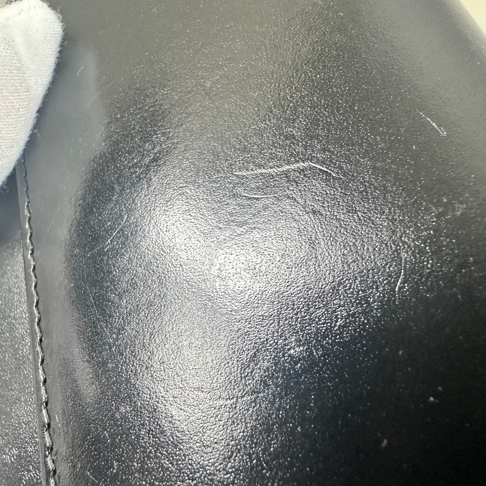 Authentic Gucci Jackie Compact Black Leather Wallet