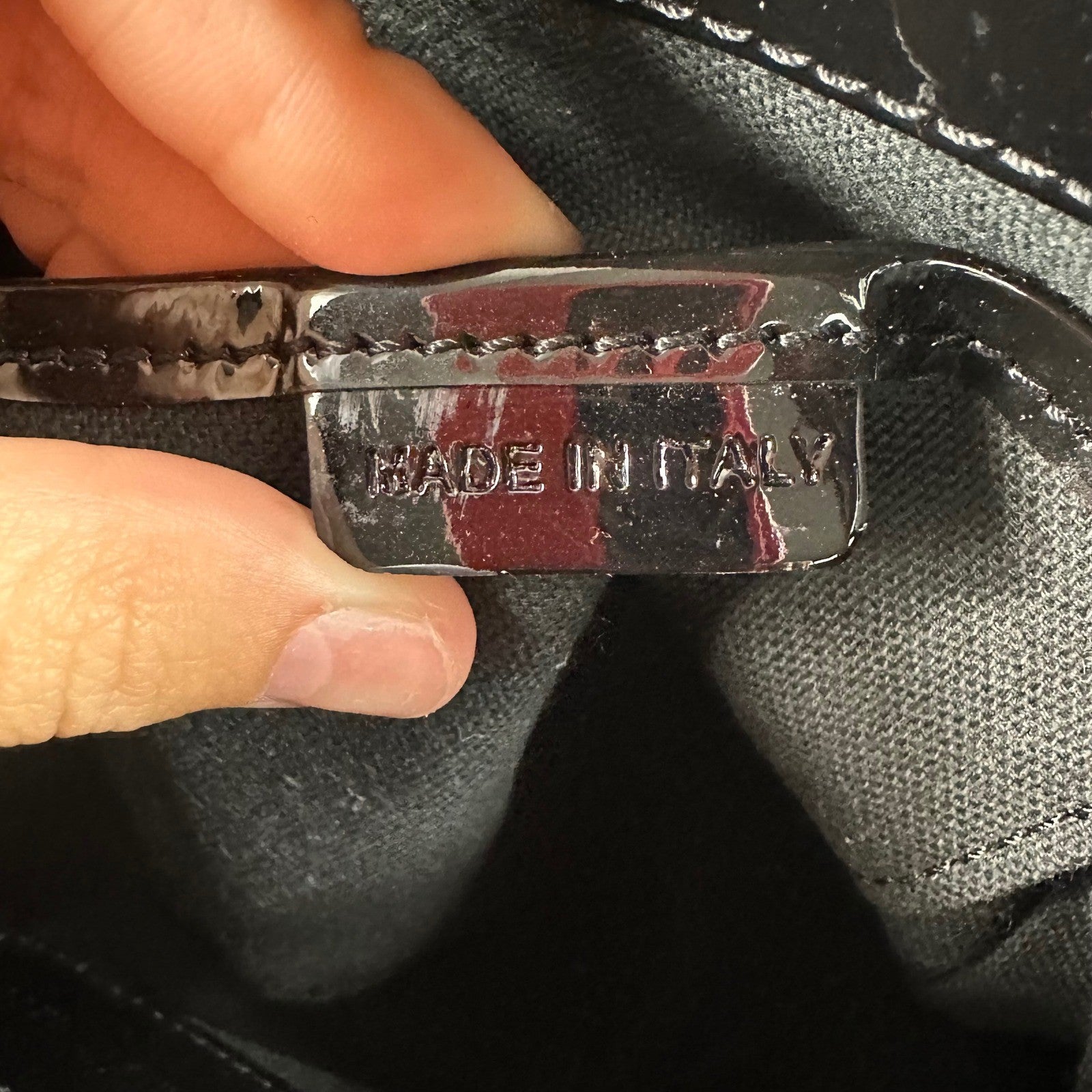 Burberry Black Patent Leather Satchel Handbag Shoulder Bag Made in Italy