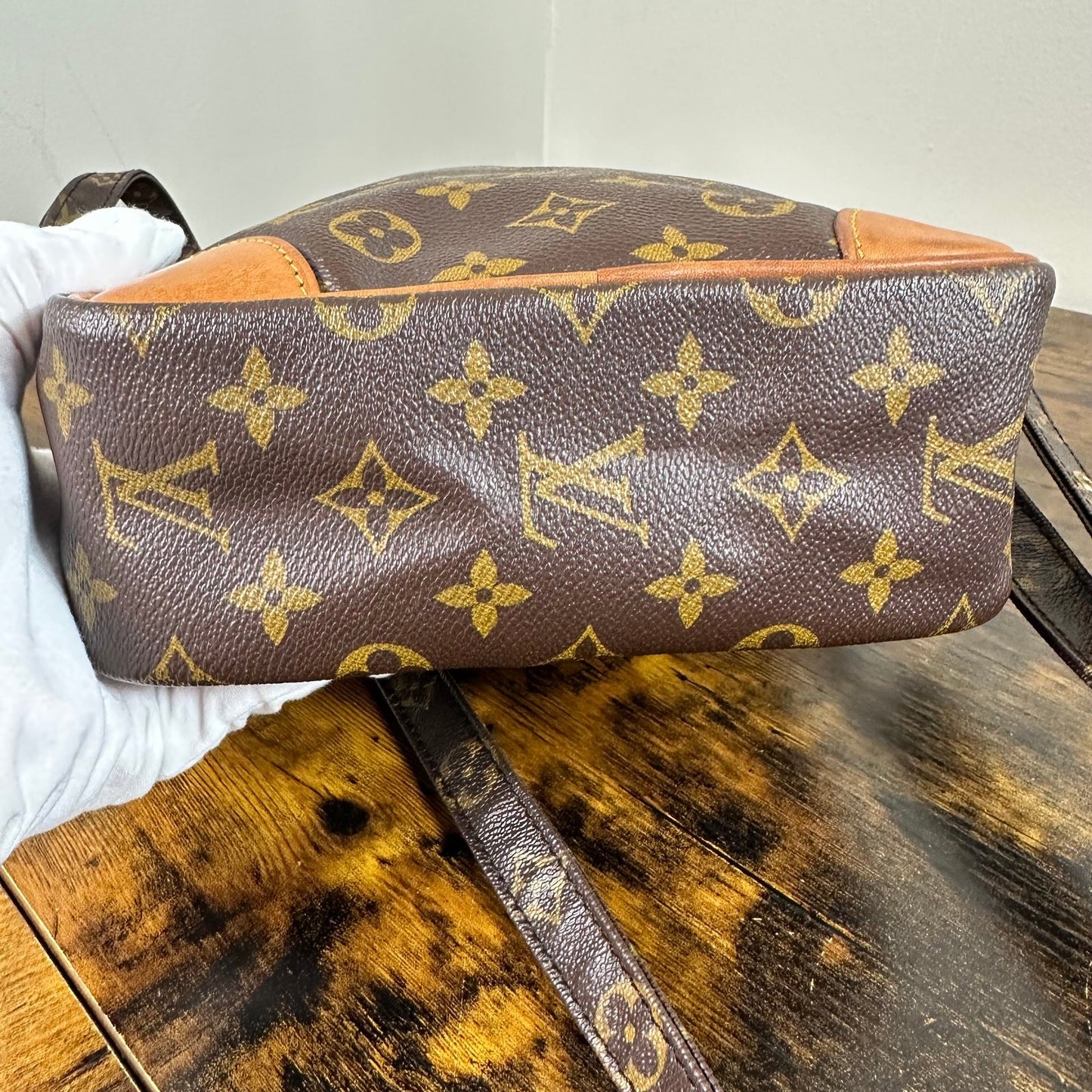 Vintage Louis Vuitton Monogram Danube GM Shoulder Bag