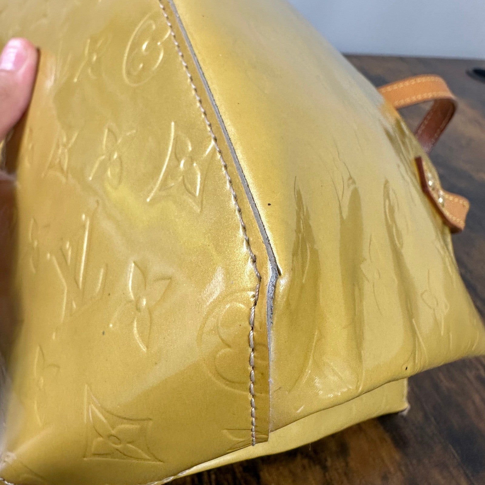 Louis Vuitton Monogram Vernis Reade PM Yellow Patent Leather Handbag Authentic