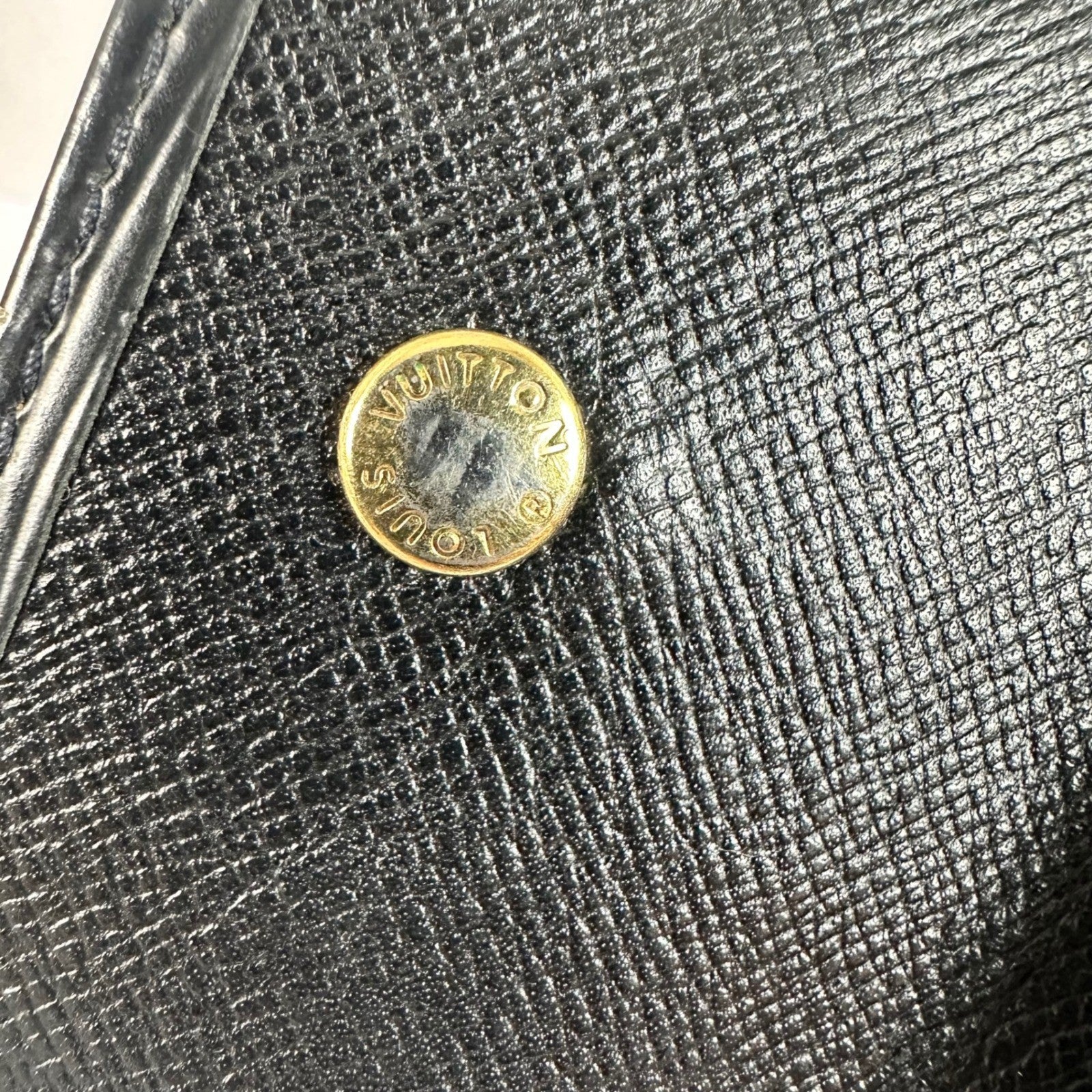 Louis Vuitton Epi Leather Key Holder Case Black Gold Chain Accent Vintage