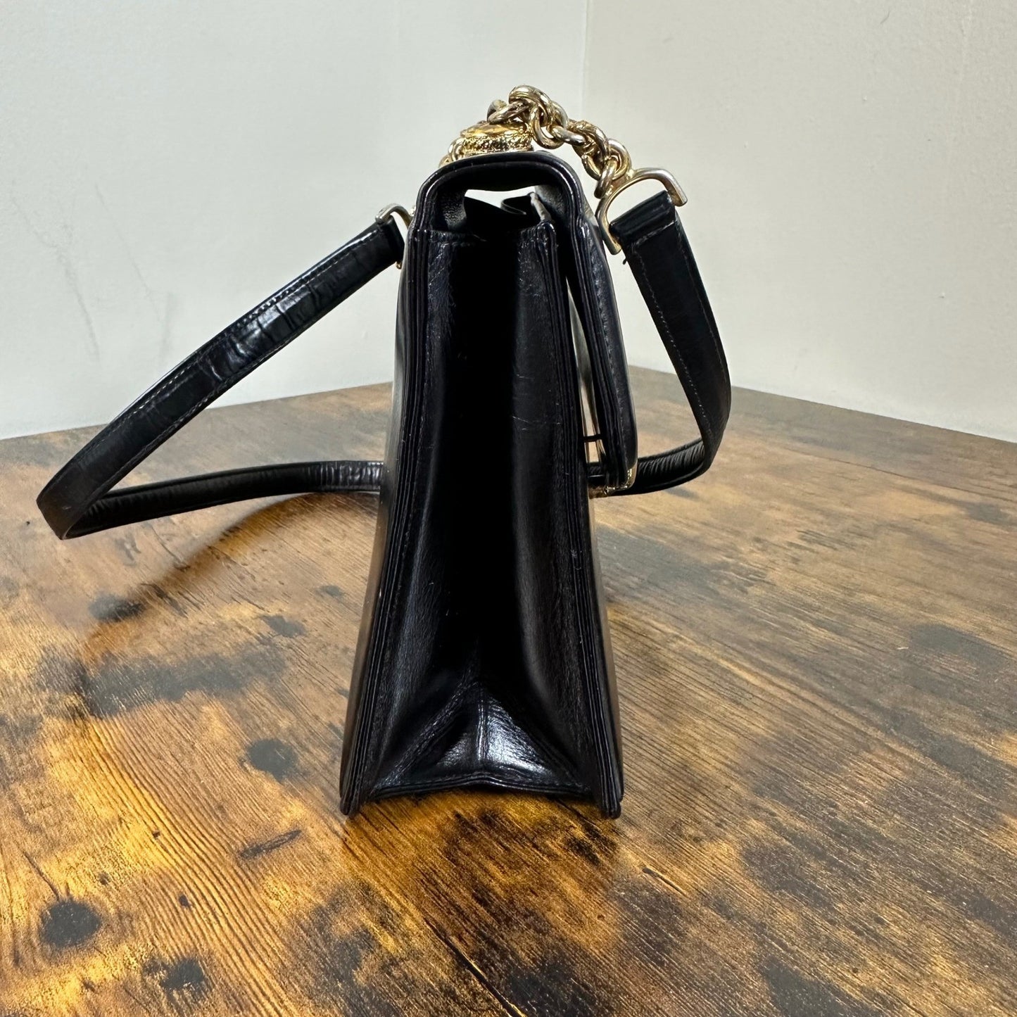 Vintage Gucci Black Leather Flap Chain Shoulder Handbag Evening Bag Authentic