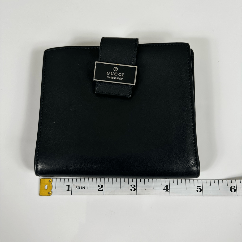 Gucci Trademark Plate Black Leather Compact Wallet