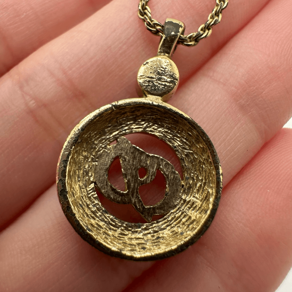 Christian Dior CD Logo Vintage Gold Tone Necklace