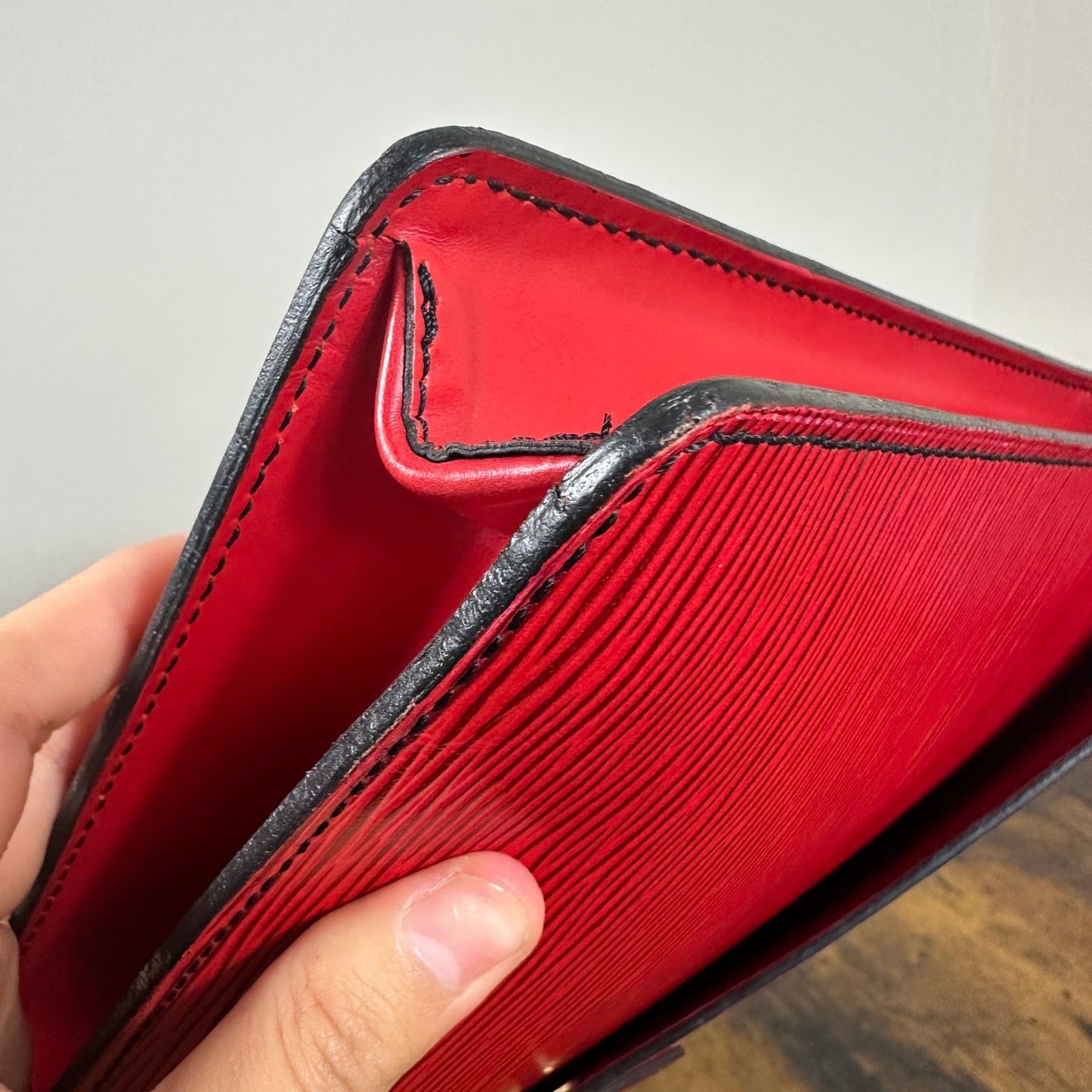 Louis Vuitton Epi Leather Porte Documents Clutch Case Red Authentic Vintage