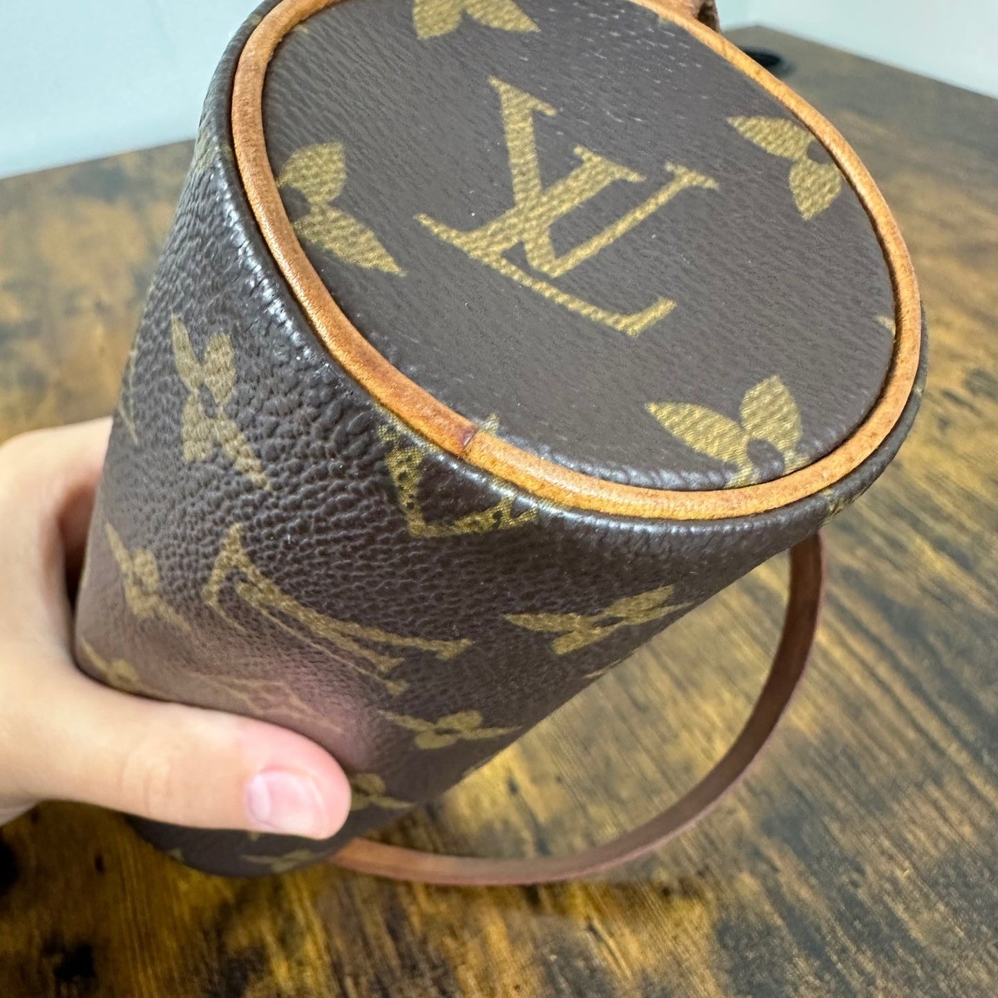 Louis Vuitton Monogram Mini Papillon Accessories Pochette Bag Purse Handbag