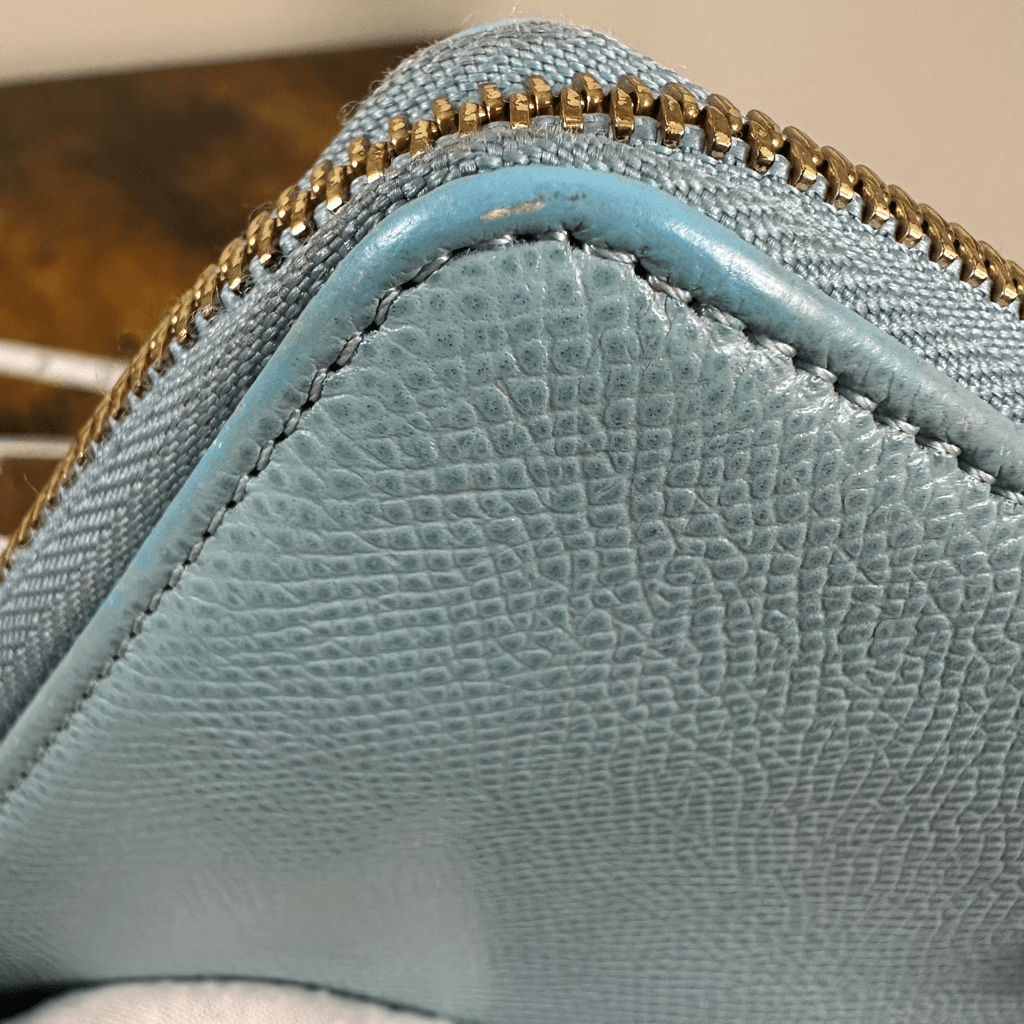 Valentino Garavani Leather Zippy Wallet Full Zip Porcelain Blue