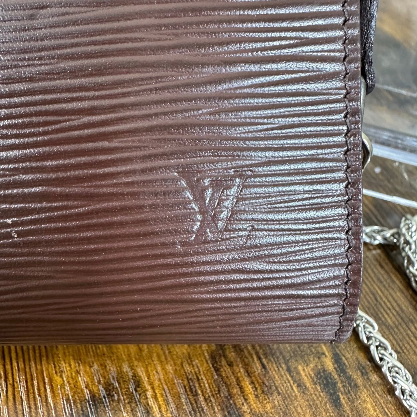 Louis Vuitton Epi Leather Bucket Accessories Pochette Brown Authentic France