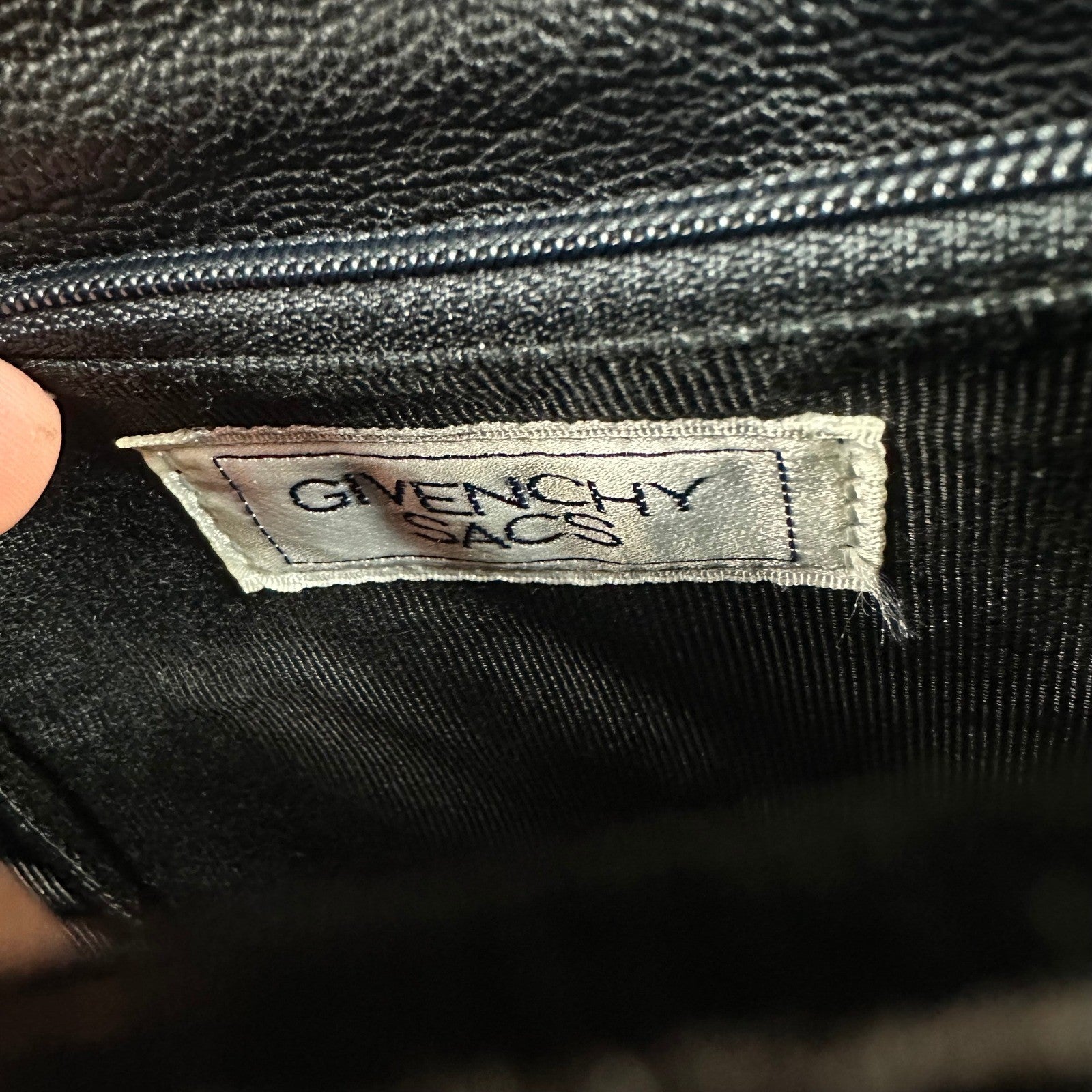 Givenchy Sacs Vintage Black Leather Crossbody Bag Pebbled Leather Logo Flap