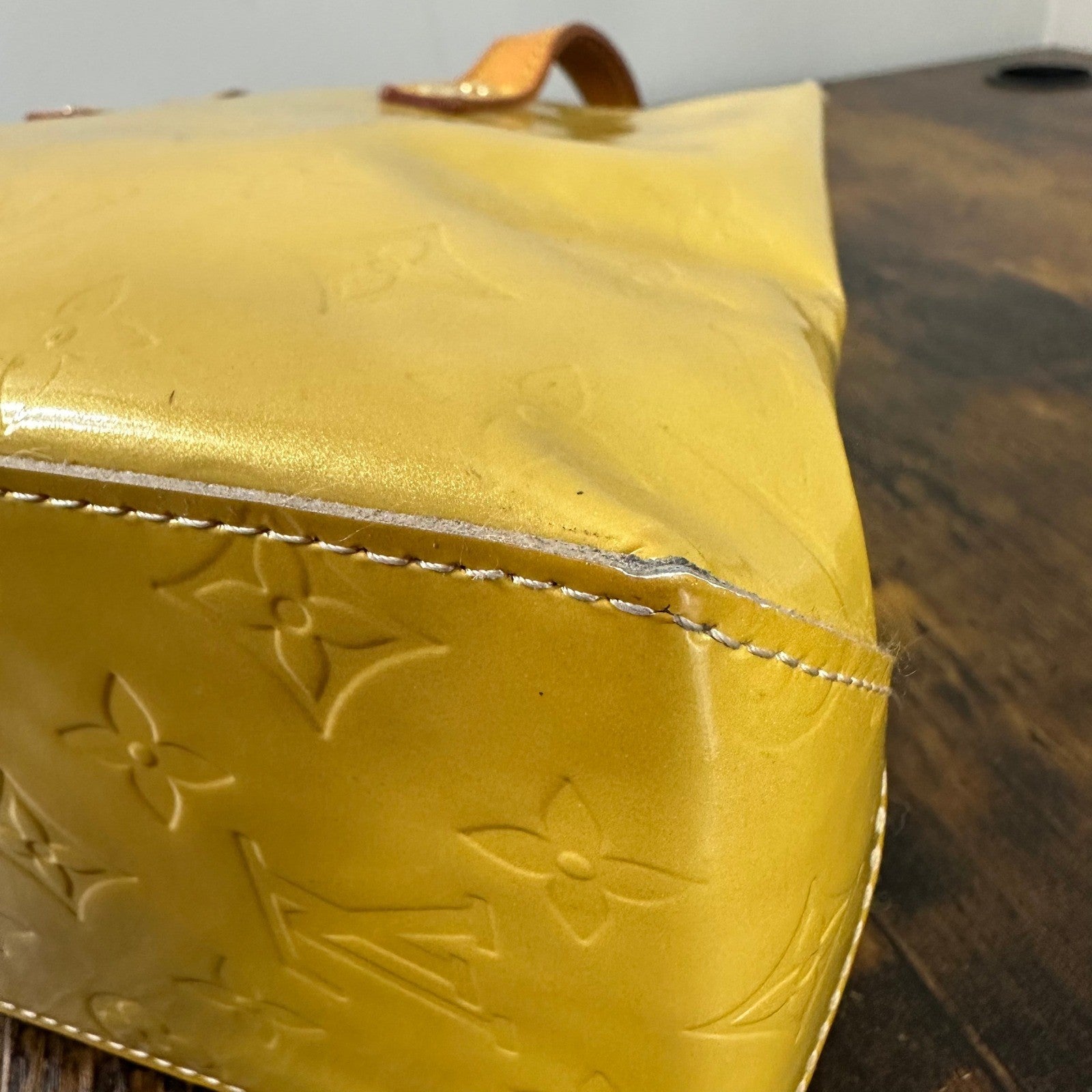 Louis Vuitton Monogram Vernis Reade PM Yellow Patent Leather Handbag Authentic