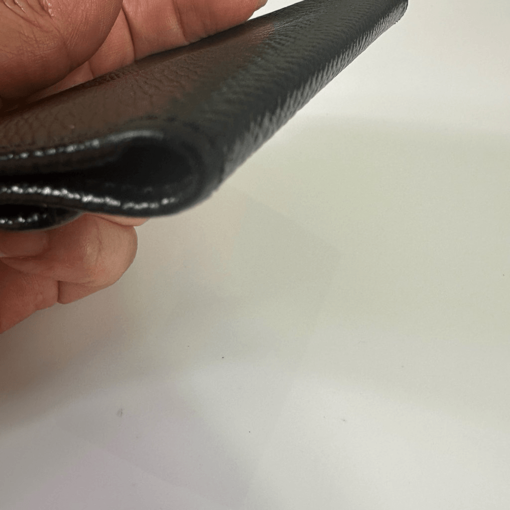 Louis Vuitton Black Taiga Leather 6 Key Case Holder