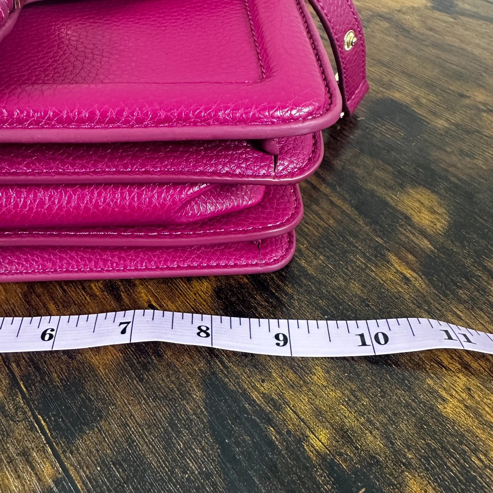 Versace Jeans Couture Pink Pebbled Gold Accent Crossbody Bag Purse Shoulder Hand