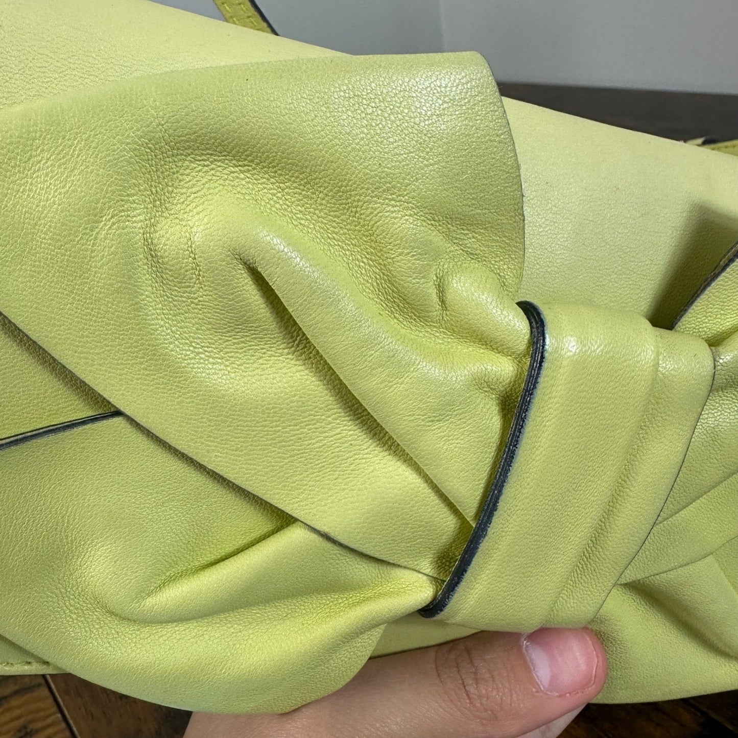 Valentino Garavani Bow Bag Clutch Shoulder Bag Light Yellow Leather