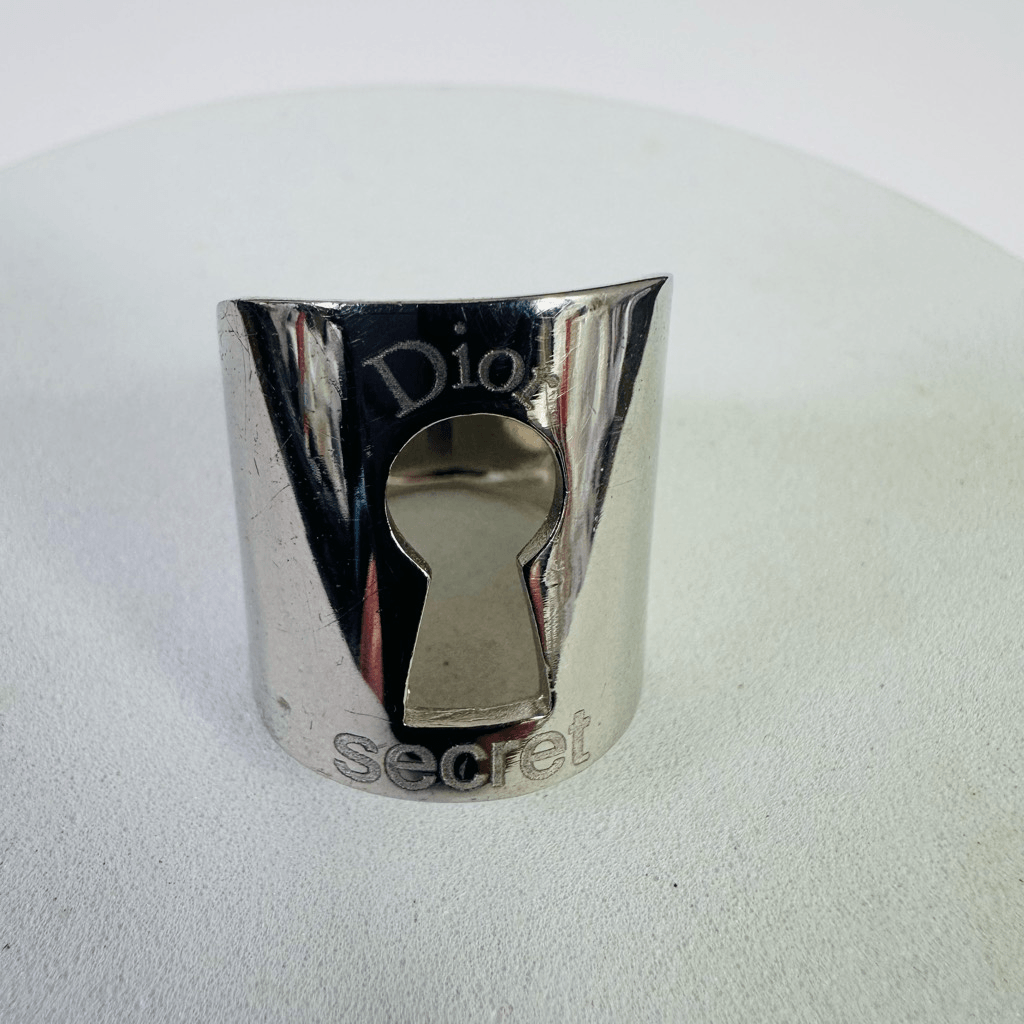 Christian Dior Secret Keyhole Ring Silver Tone Size 7