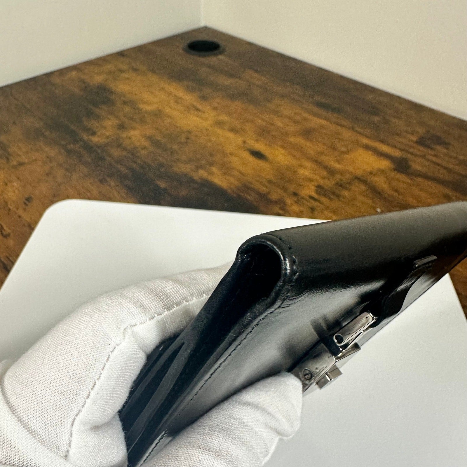 Authentic Gucci Jackie Compact Black Leather Wallet