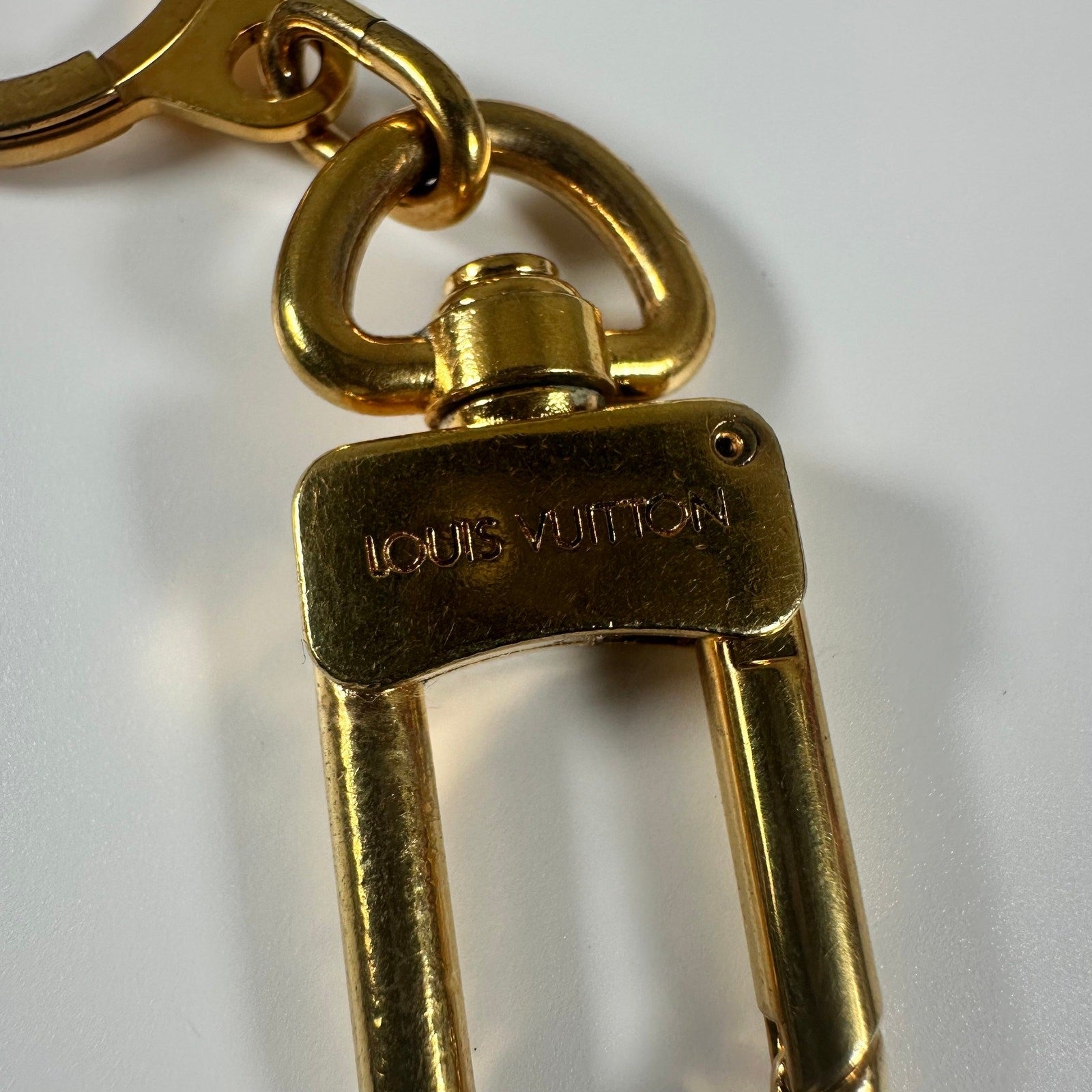Louis Vuitton Gold Tone Ancre Key Holder Bag Charm