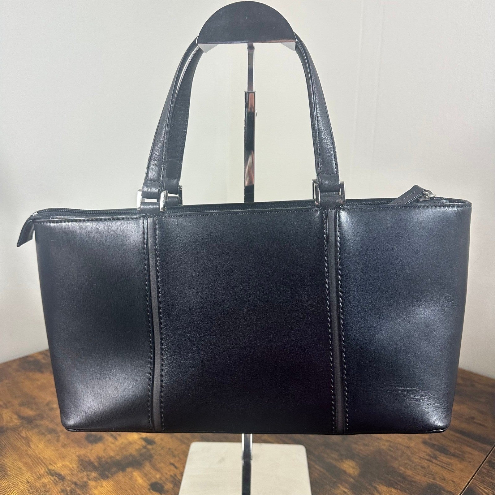 Burberry Black Leather Tote Bag Classic Nova Check Lining