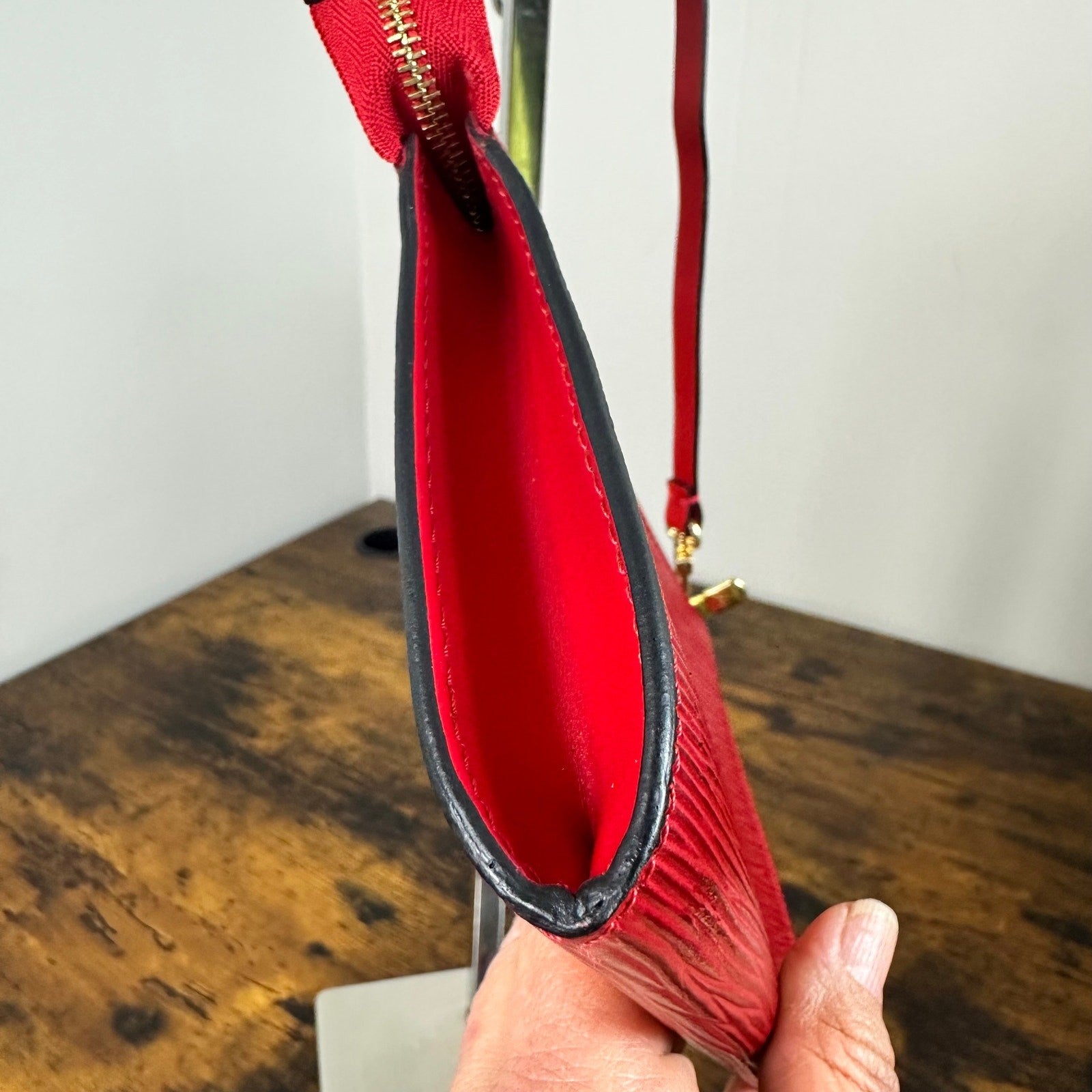 Authentic Louis Vuitton Red Epi Leather Accessories Pochette Bag Vintage