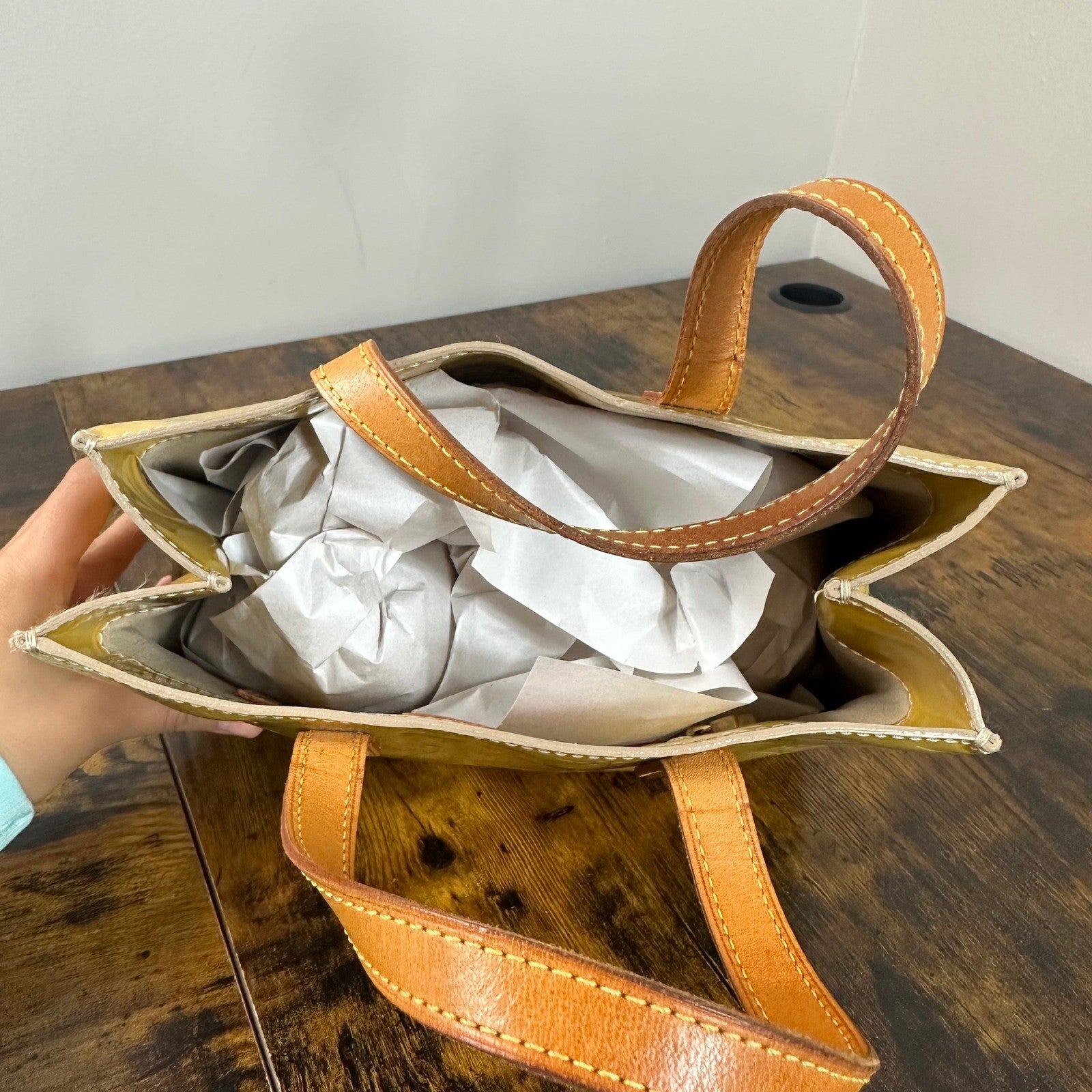 Louis Vuitton Monogram Vernis Reade PM Yellow Patent Leather Handbag Authentic