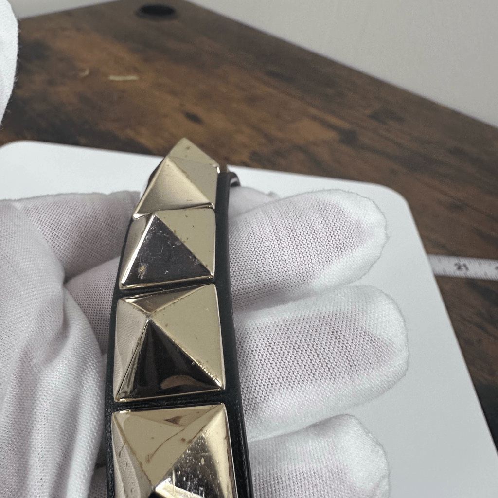 Valentino Garavani Rockstud Leather Bracelet Large Black Gold