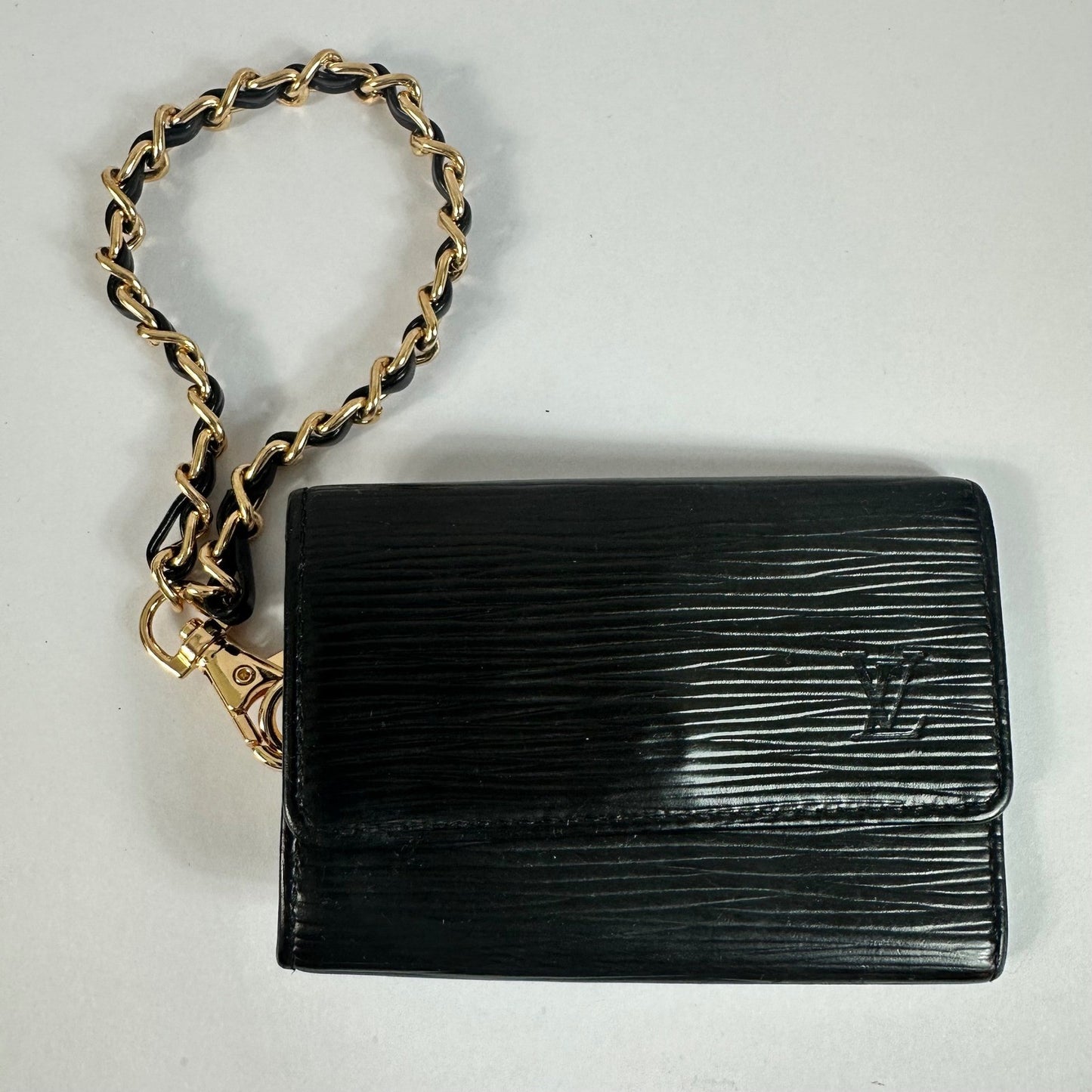 Louis Vuitton Epi Leather Key Holder Case Black Gold Chain Accent Vintage