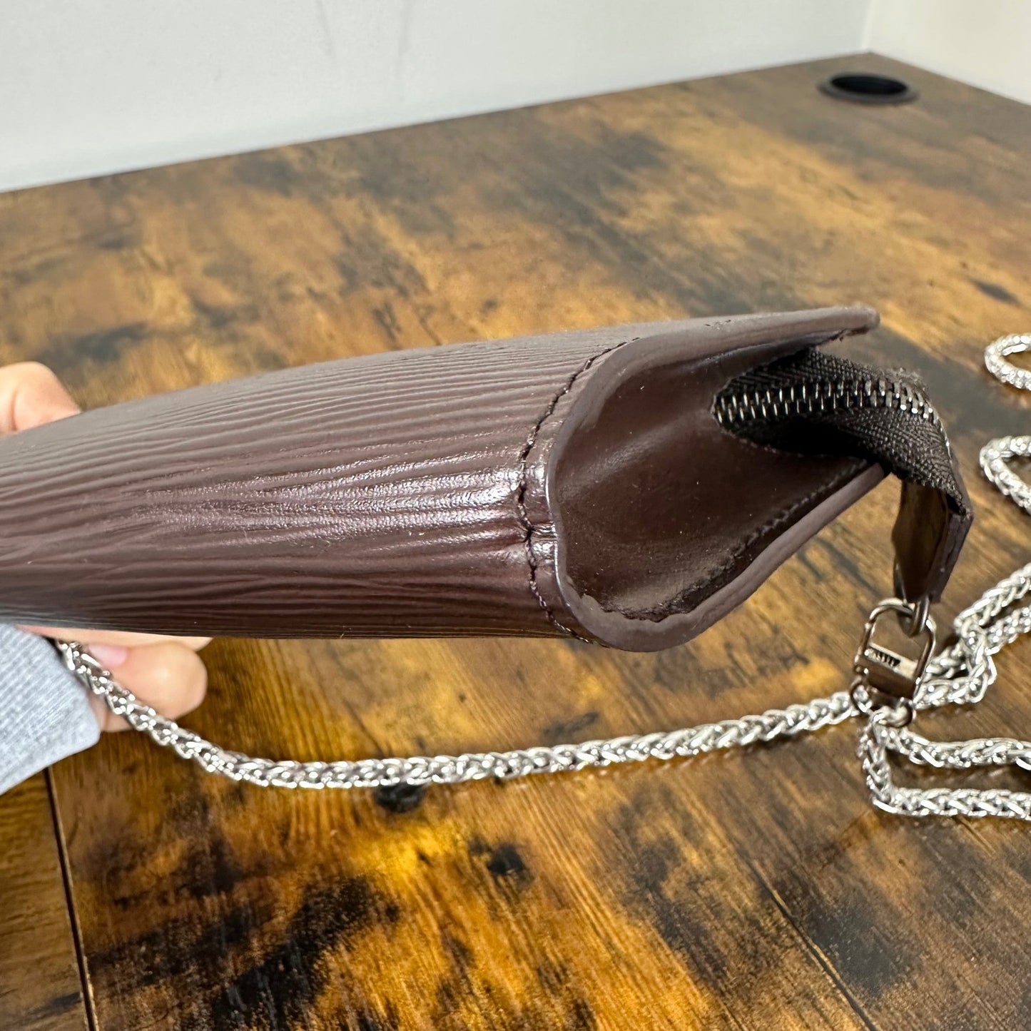 Louis Vuitton Epi Leather Bucket Accessories Pochette Brown Authentic France