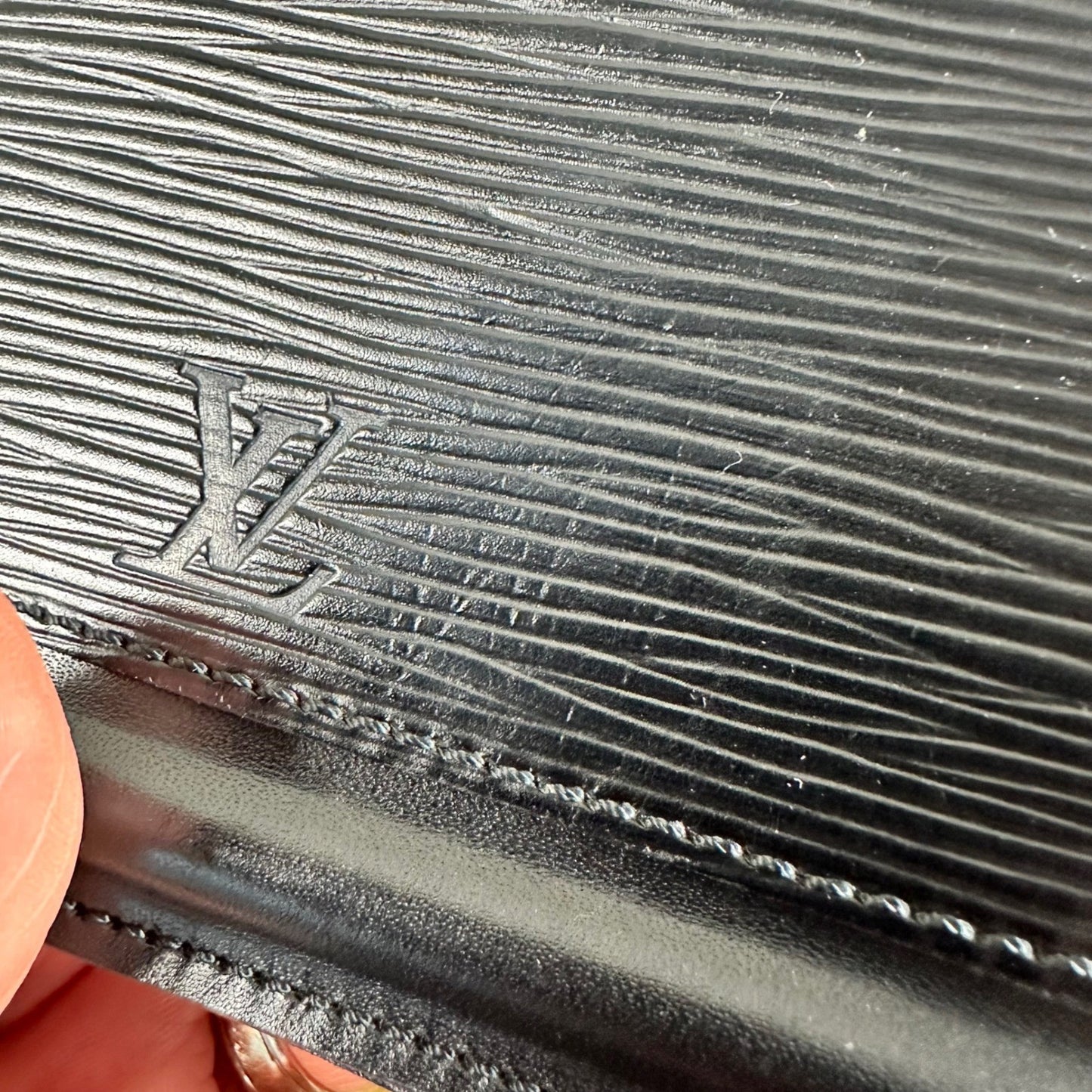 Louis Vuitton Epi Leather Belt Waist Bag Black Gold Chain Shoulder Bag