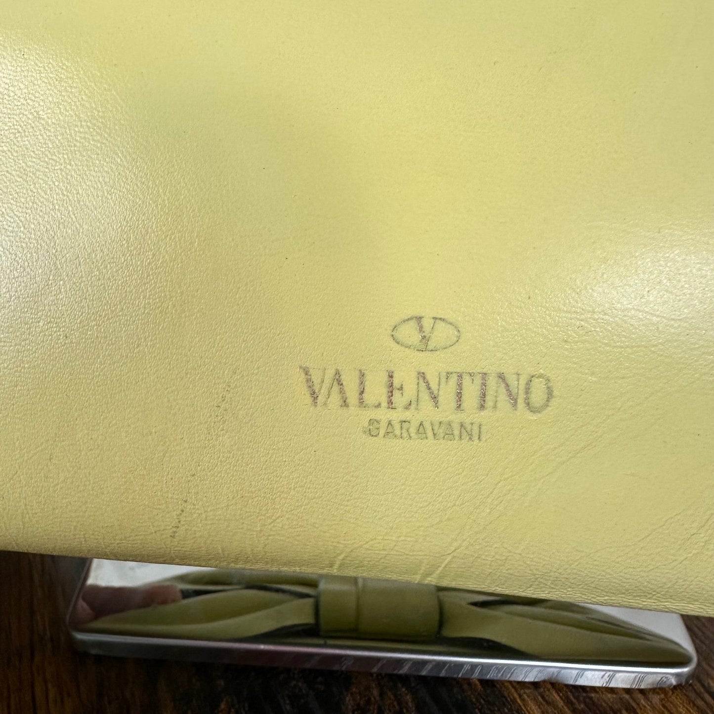 Valentino Garavani Bow Bag Clutch Shoulder Bag Light Yellow Leather