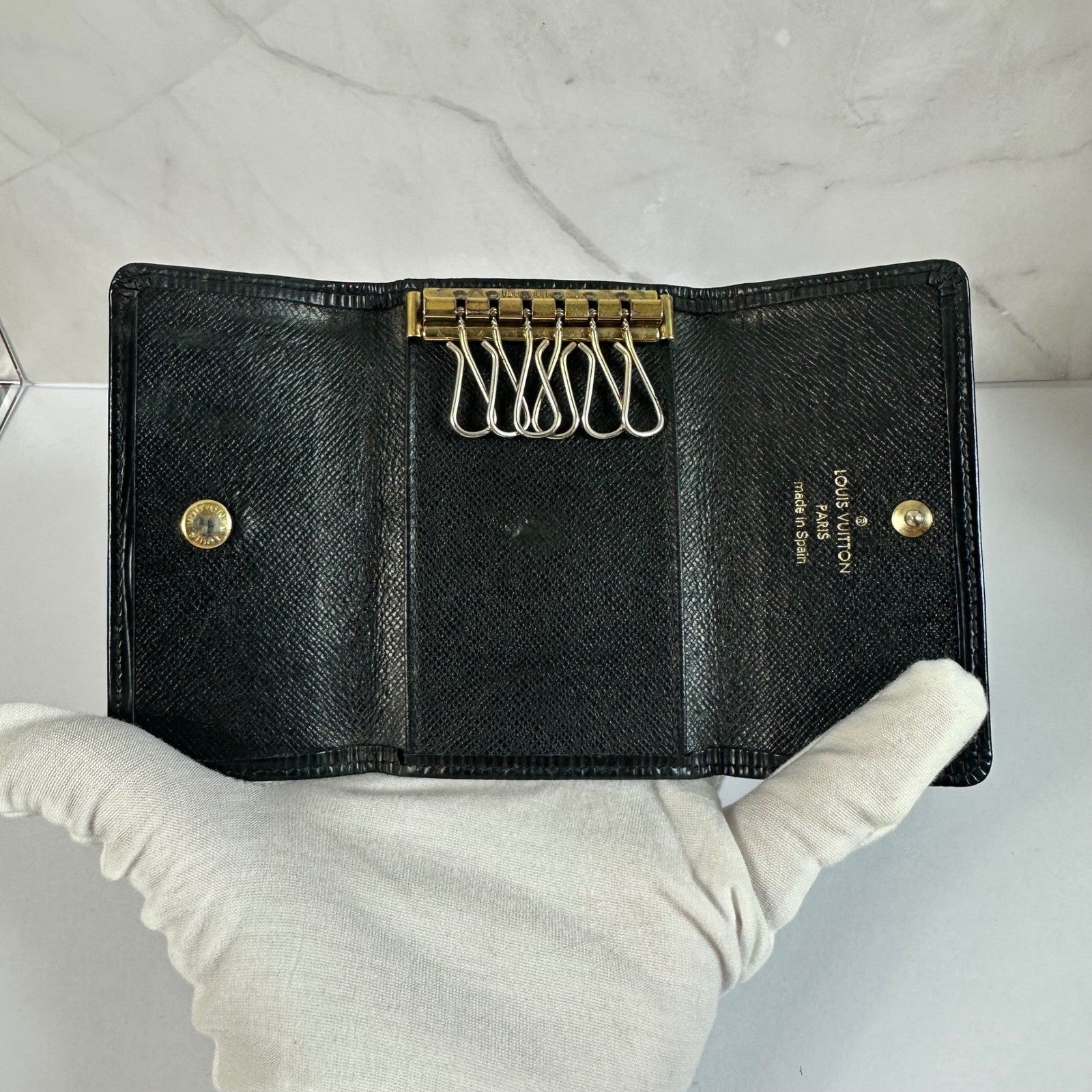 Louis Vuitton Epi Leather Key Holder Case Black Gold Chain Accent Vintage