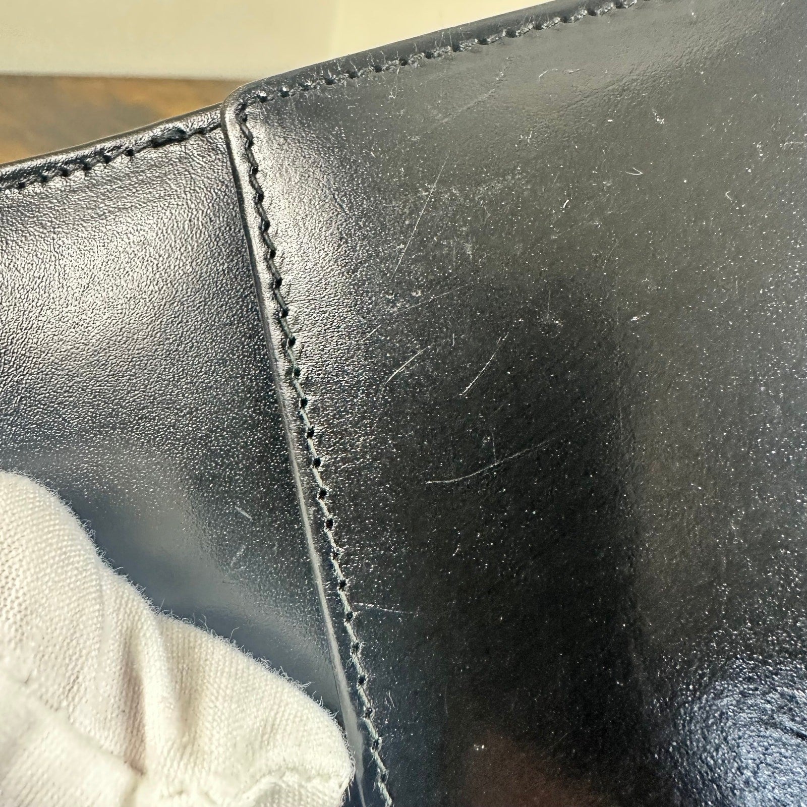 Authentic Gucci Jackie Compact Black Leather Wallet