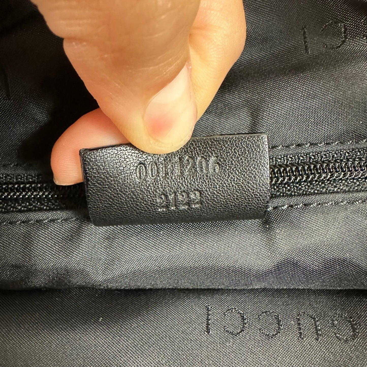 Gucci Black Leather Hobo Shoulder Bag Authentic Made in Italy