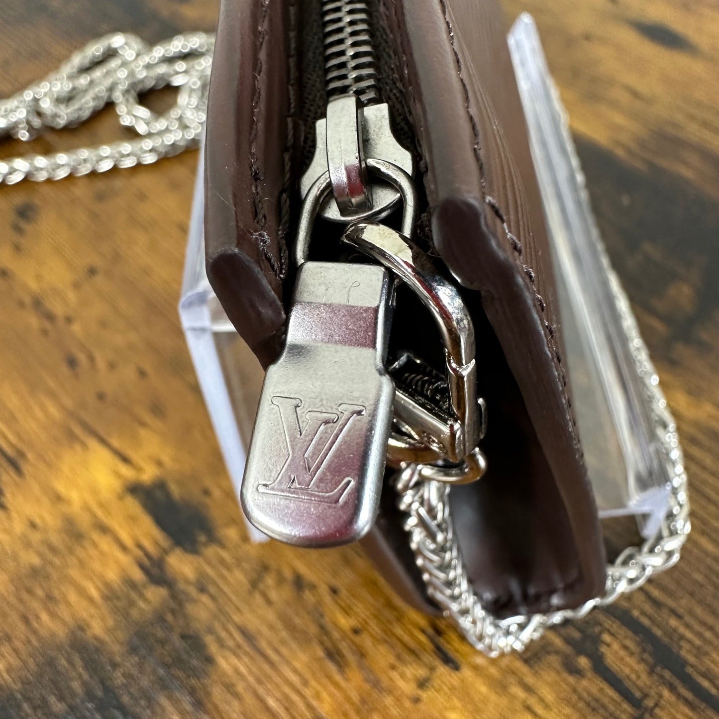 Louis Vuitton Epi Leather Bucket Accessories Pochette Brown Authentic France