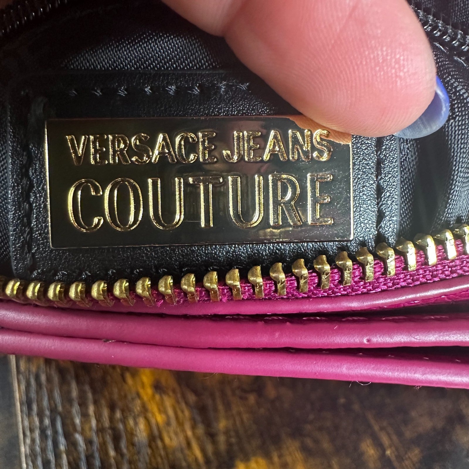 Versace Jeans Couture Pink Pebbled Gold Accent Crossbody Bag Purse Shoulder Hand