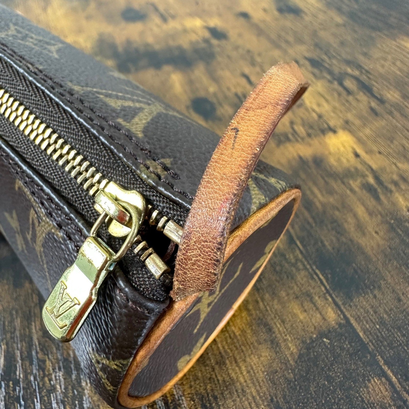 Louis Vuitton Monogram Mini Papillon Accessories Pochette Bag Purse Handbag