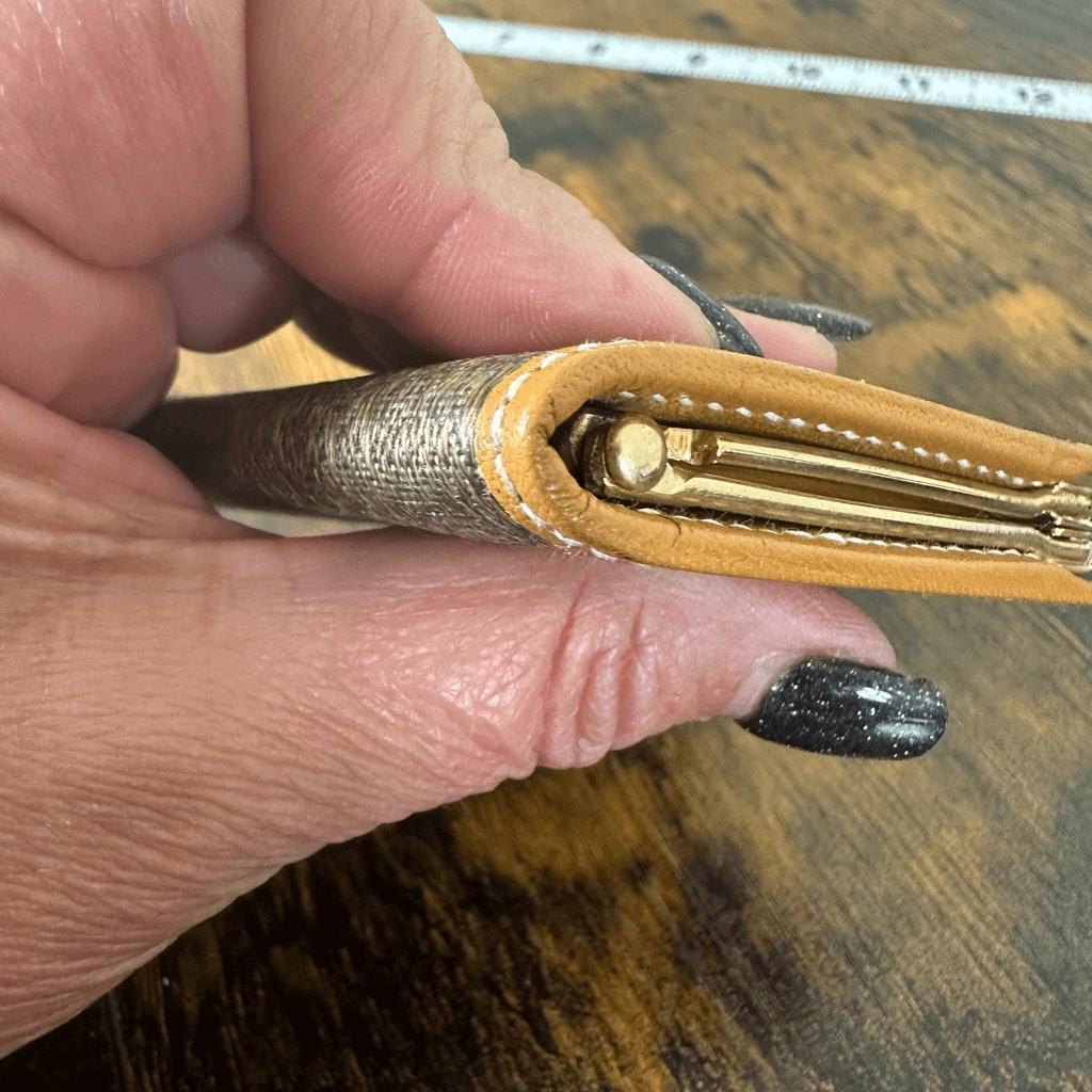 Gucci Vintage Kiss Lock Coin Purse Pouch