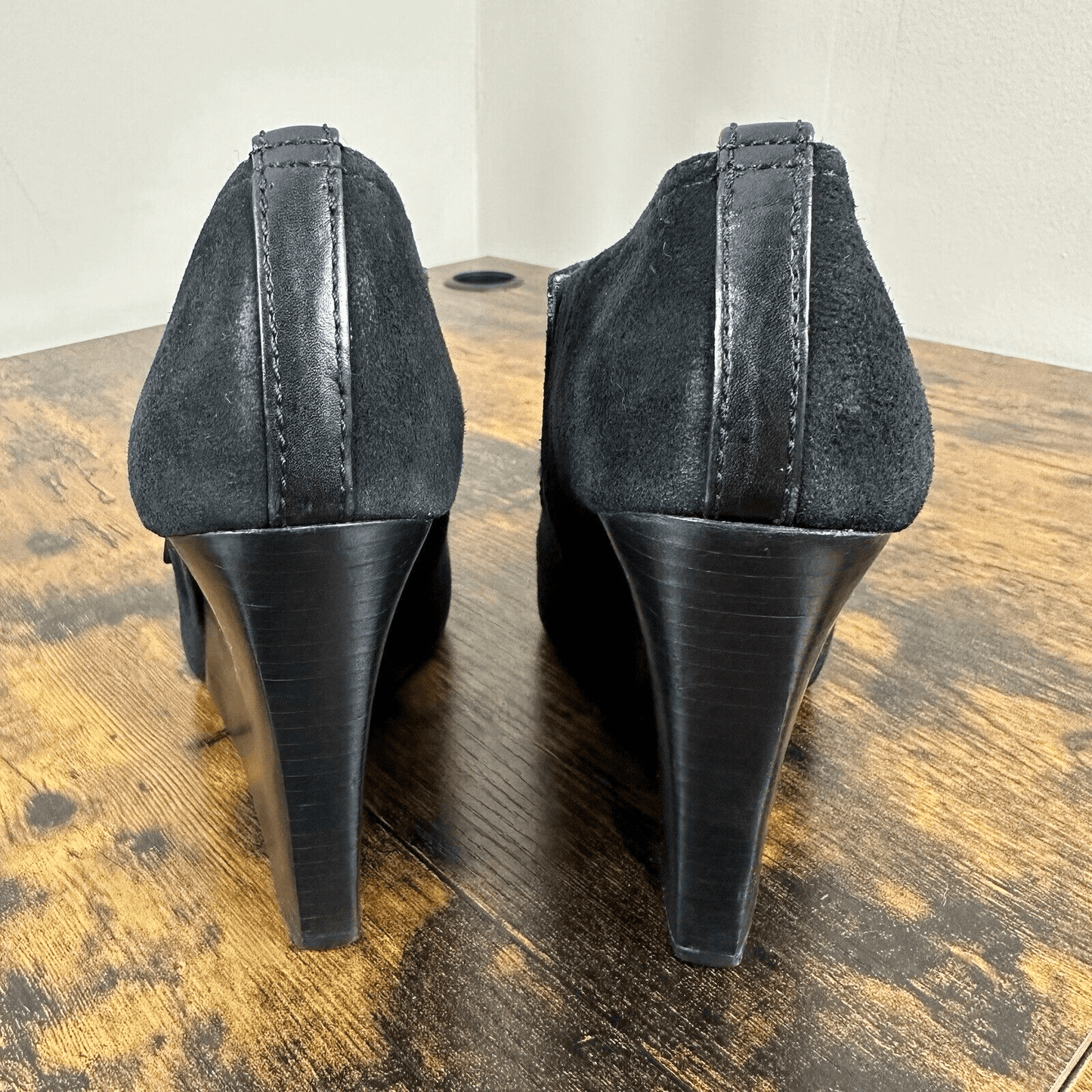 Tory Burch Gabrielle Buckle Suede Black Wedge Booties Size 6