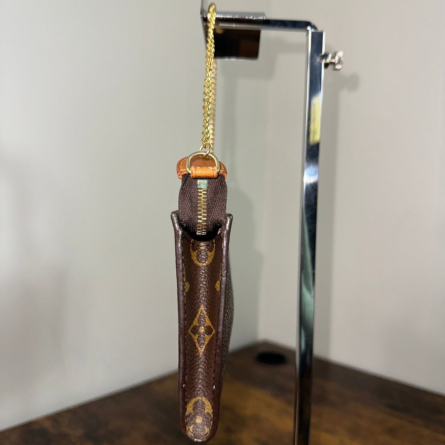 Louis Vuitton Monogram Bucket Accessories Pochette Bag Authentic Vintage