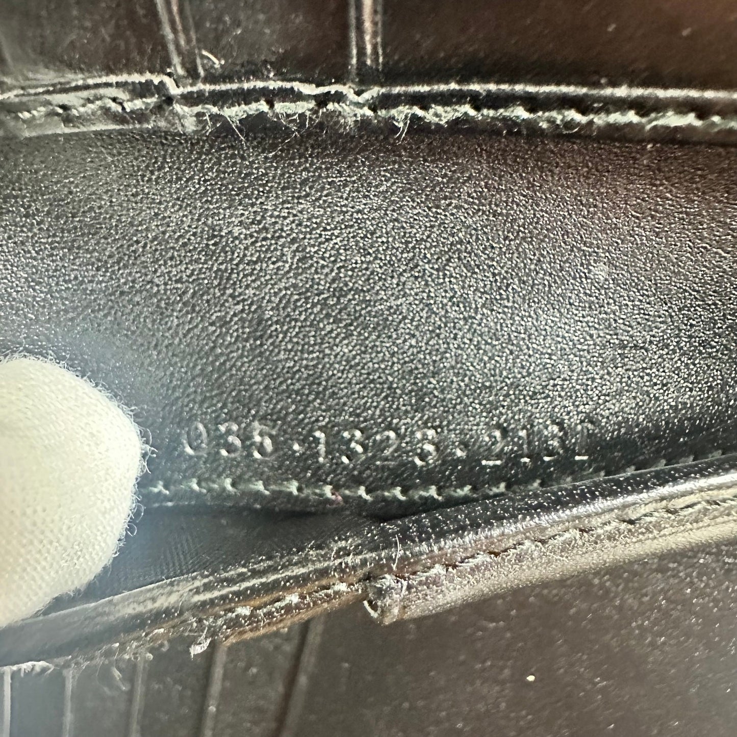 Authentic Gucci Jackie Compact Black Leather Wallet