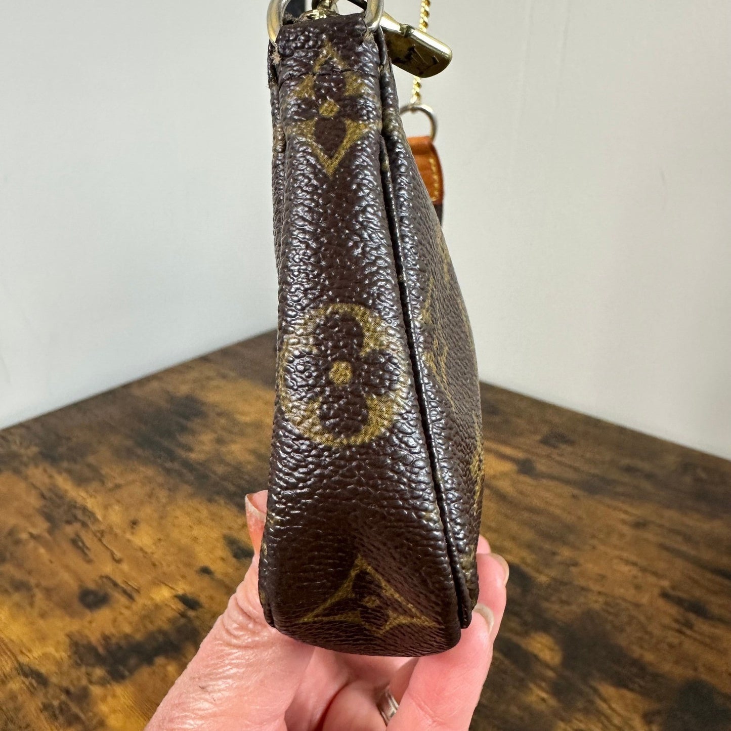 Louis Vuitton Monogram Canvas Pochette Mini Bag Vintage Authentic