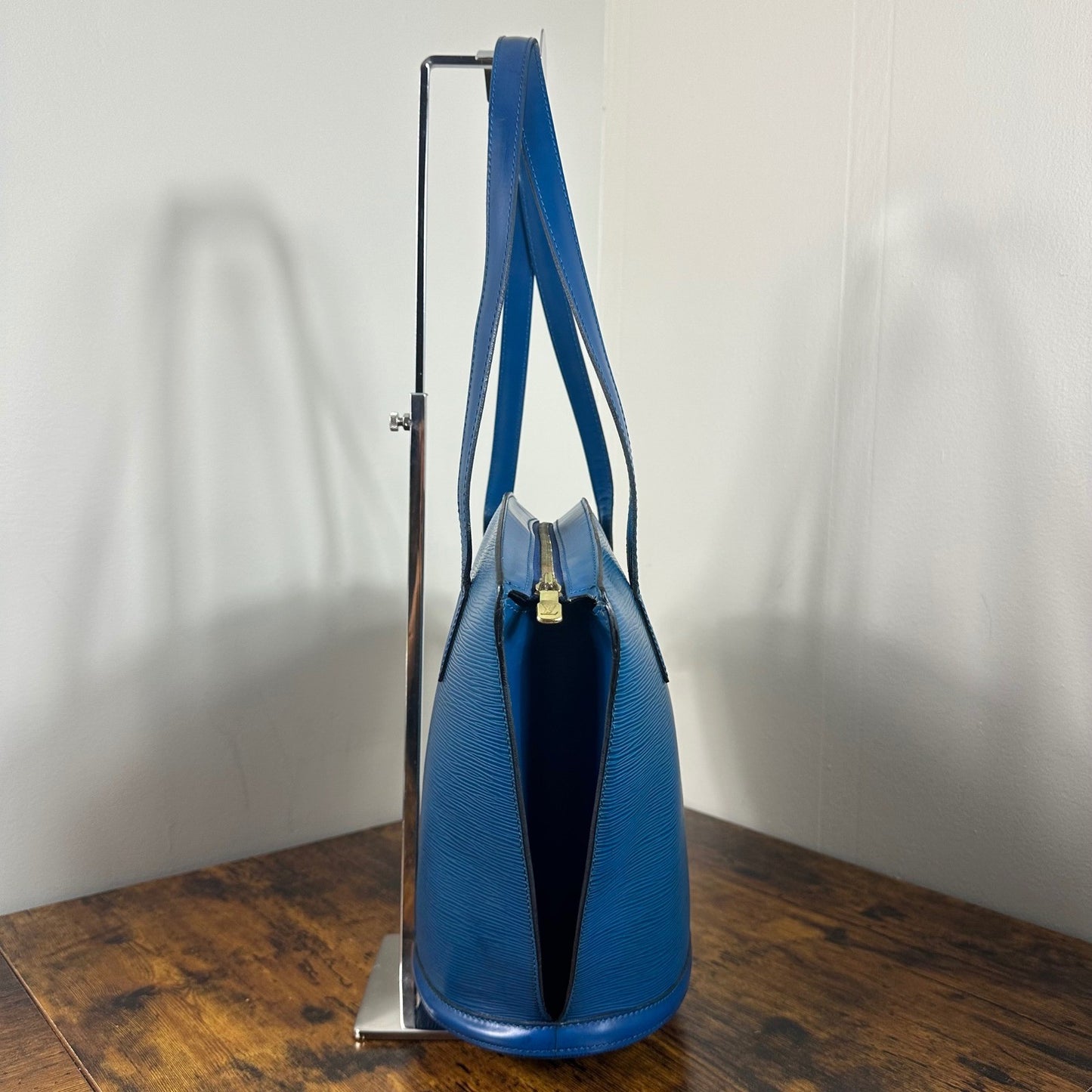 Louis Vuitton Epi Leather Saint Jacques Shoulder Bag Blue Vintage Authentic