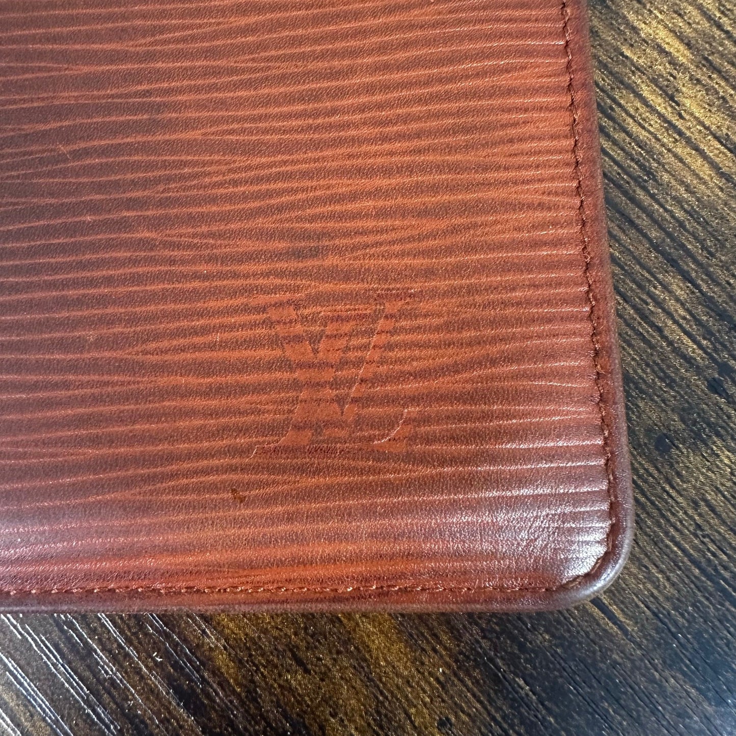 Louis Vuitton Vintage Brown Epi Leather Slim Wallet Card Holder