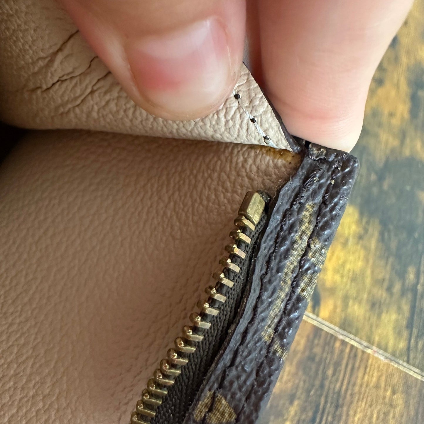 Louis Vuitton Monogram Bucket Accessories Pochette Bag Authentic Vintage